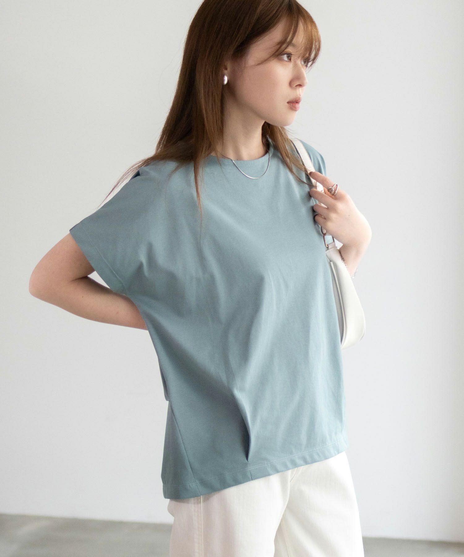 nAvy  SARARI 裾切替プルオーバー レディース メール便 対応商品商品画像-5