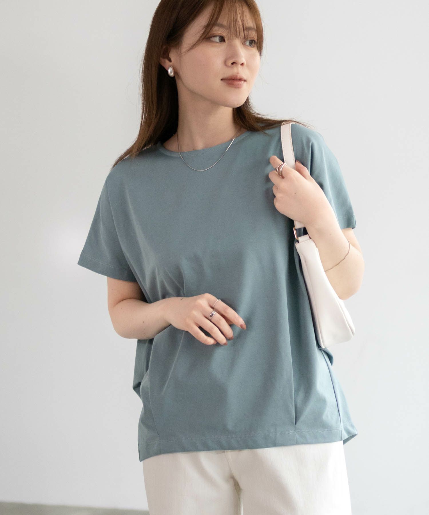 nAvy  SARARI 裾切替プルオーバー レディース メール便 対応商品商品画像-6