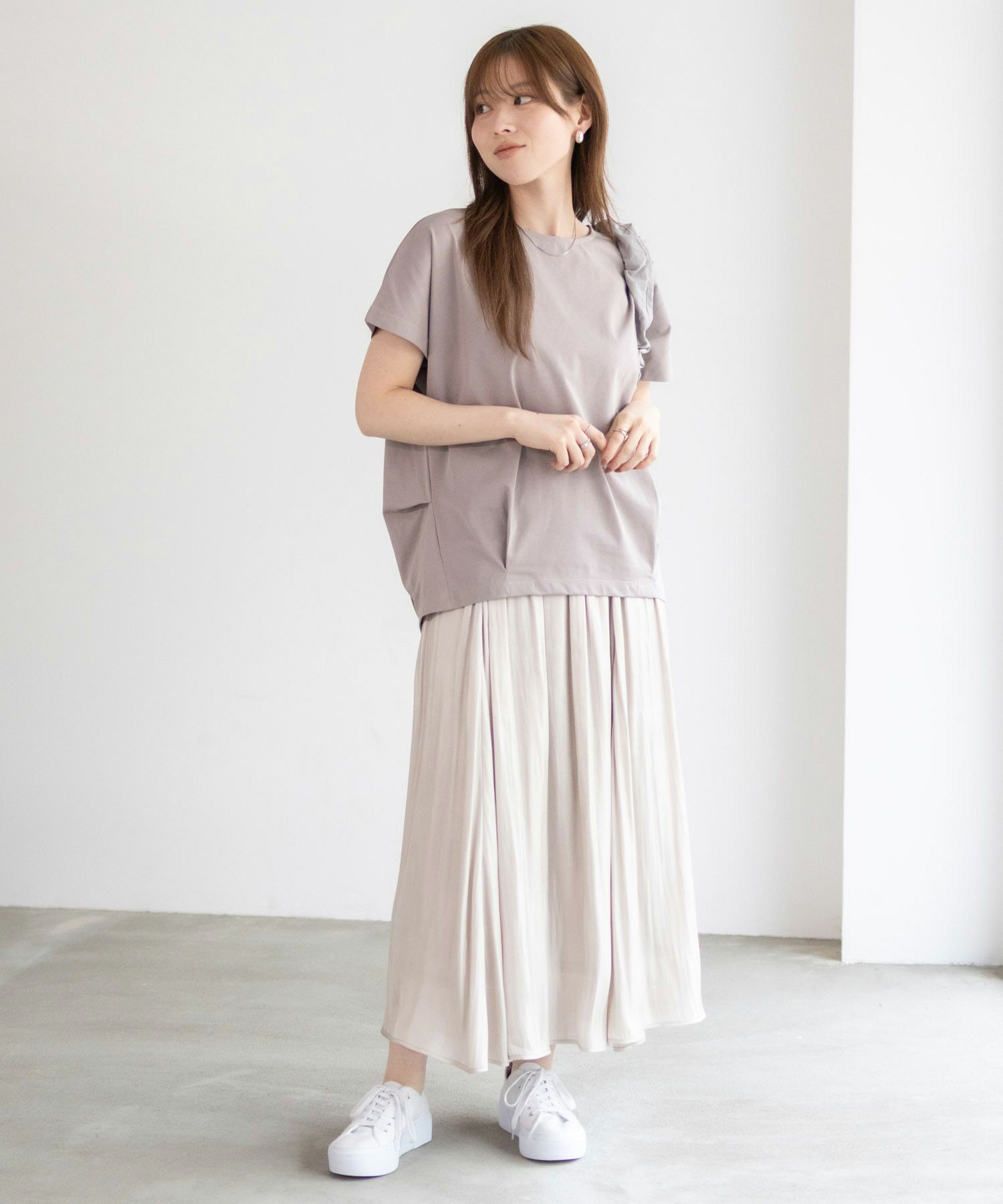 nAvy  SARARI 裾切替プルオーバー レディース メール便 対応商品商品画像-17