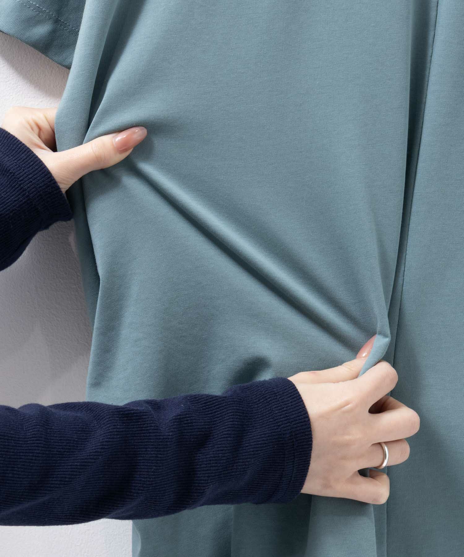 nAvy SARARI 裾切替プルオーバー レディース ネコポス 対応商品