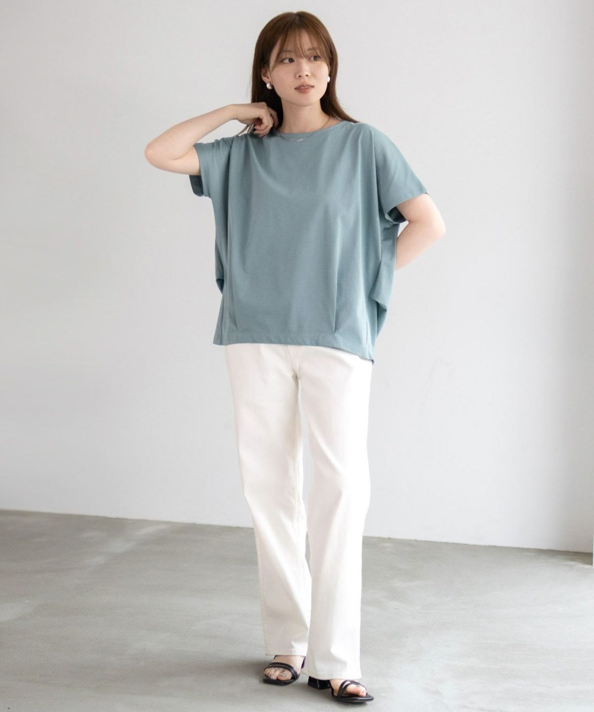 nAvy SARARI 裾切替プルオーバー レディース ネコポス 対応商品