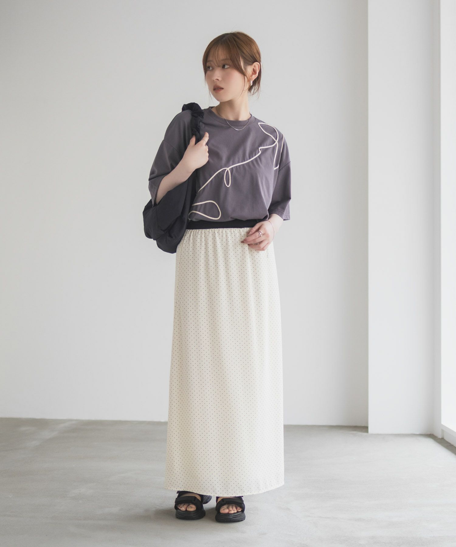 HusHusH コード刺繍Tシャツ レディース ネコポス 対応商品