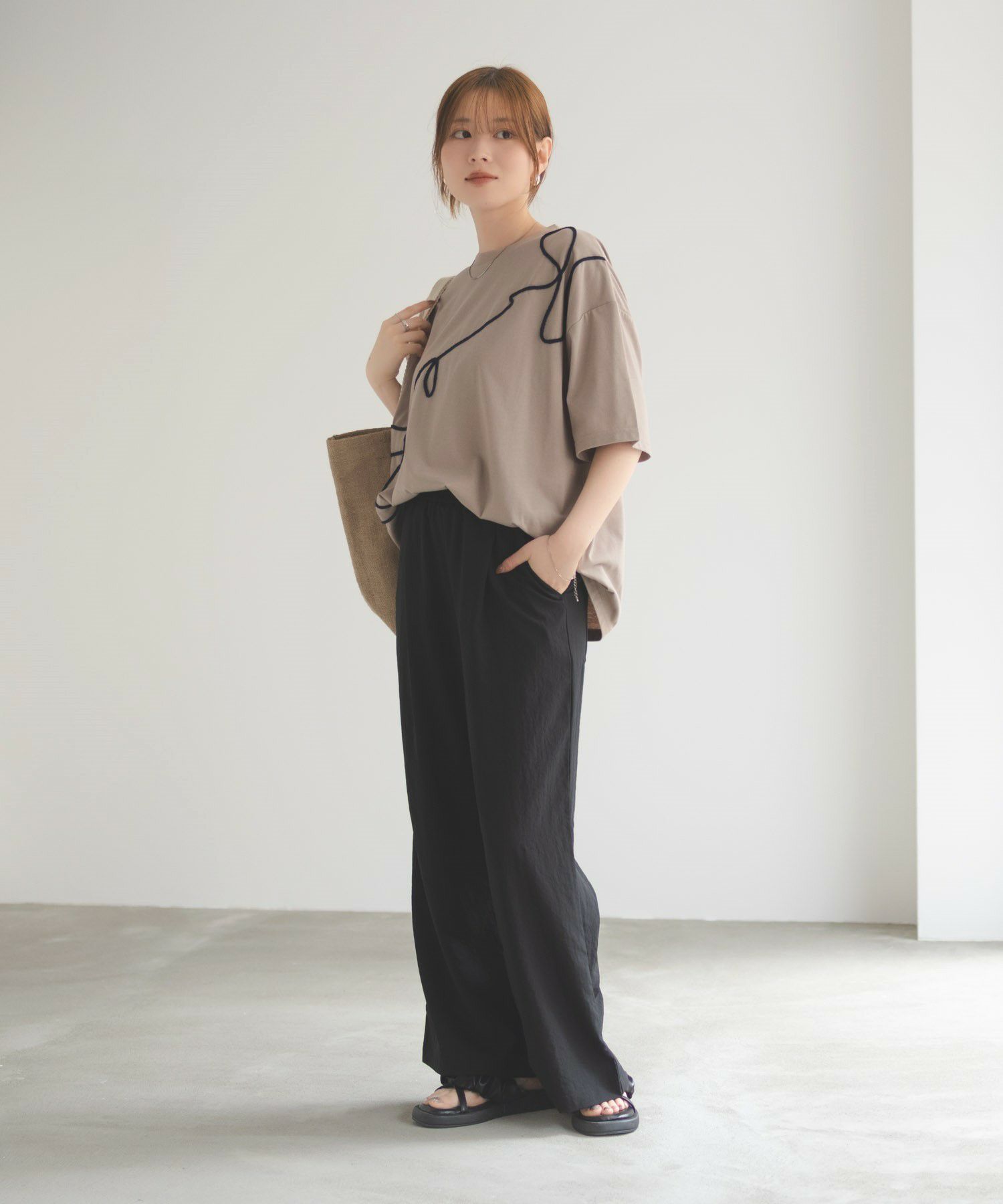 HusHusH コード刺繍Tシャツ レディース ネコポス 対応商品