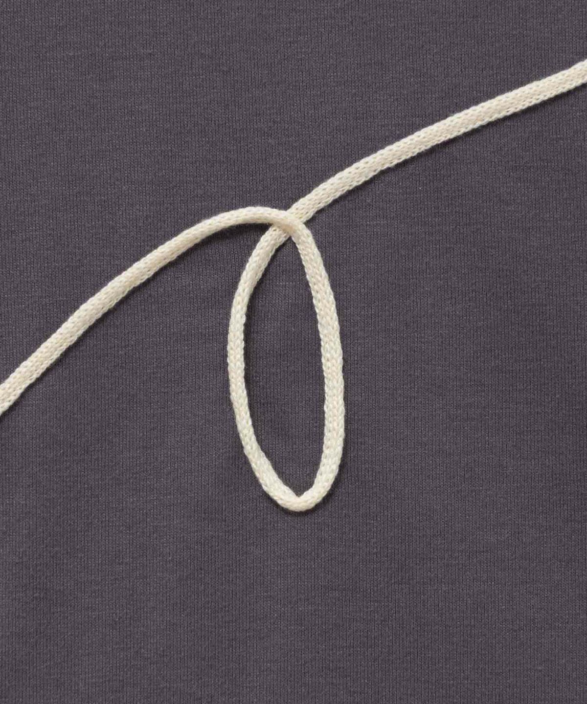 HusHusH コード刺繍Tシャツ レディース ネコポス 対応商品