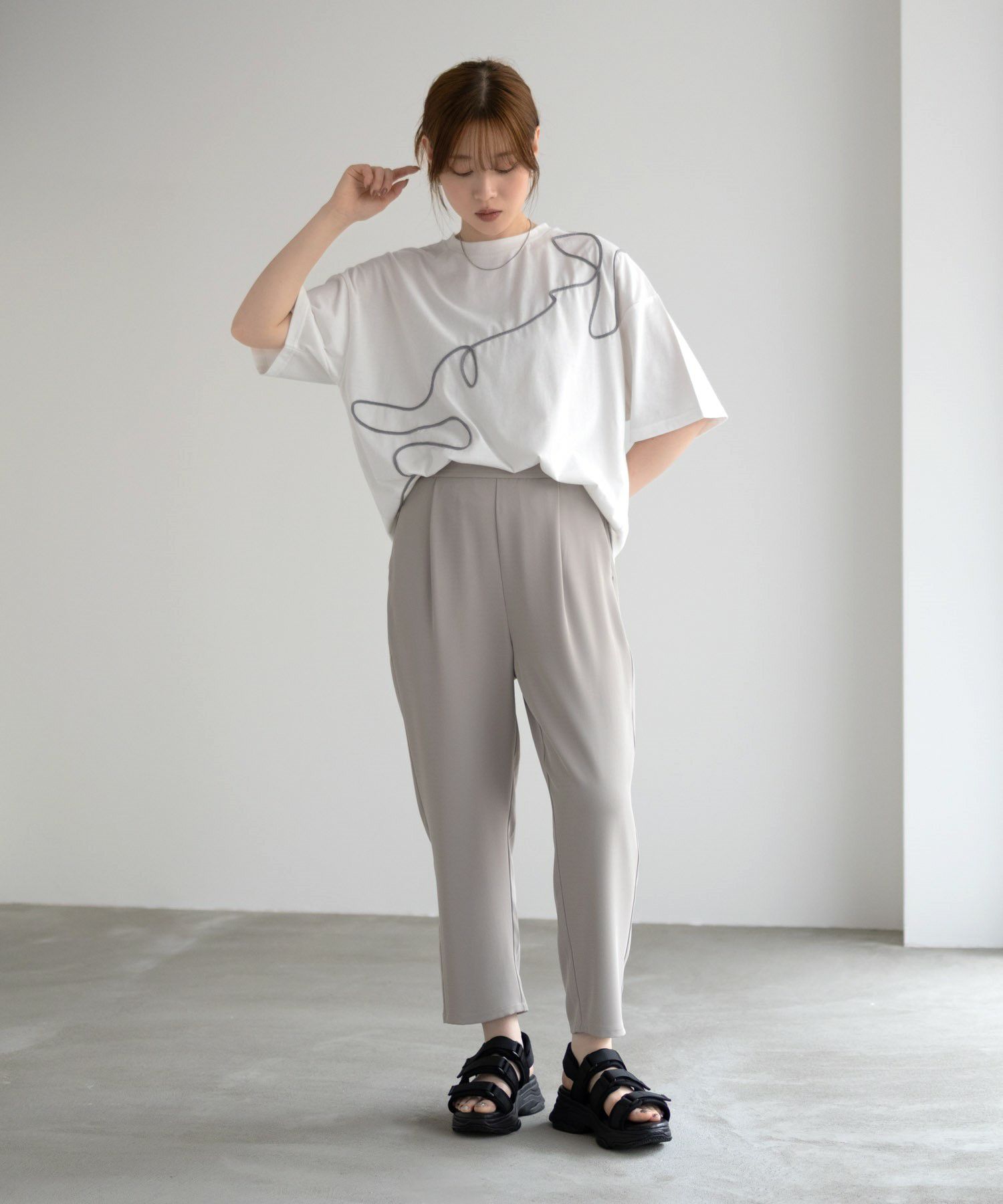 HusHusH コード刺繍Tシャツ レディース ネコポス 対応商品