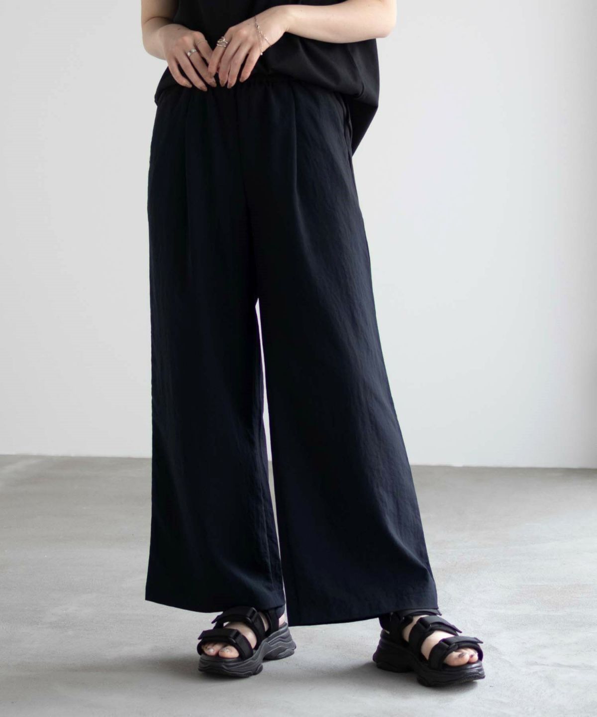 HusHusH ワイドパンツ レディース