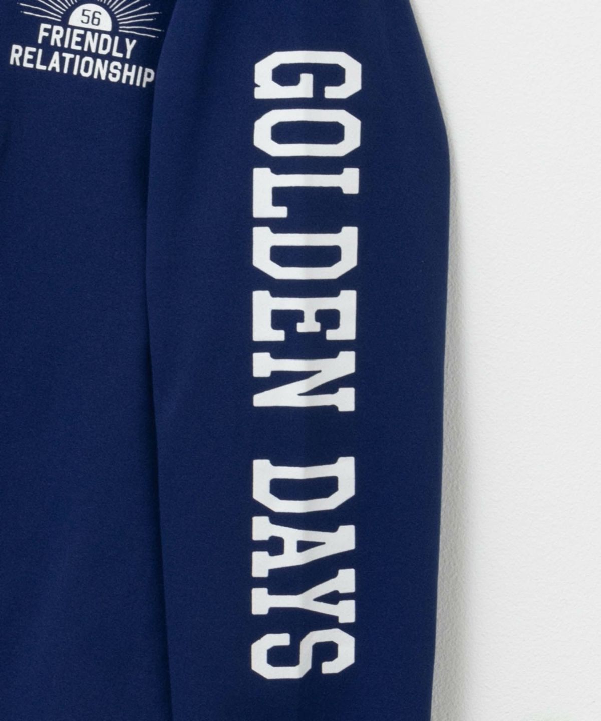 NAVY 袖ロゴラッシュガード キッズ