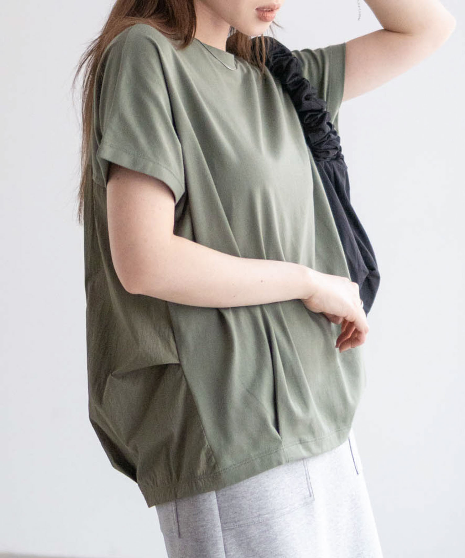 nAvy  切替タックプルオーバー レディース メール便 対応商品商品画像-3