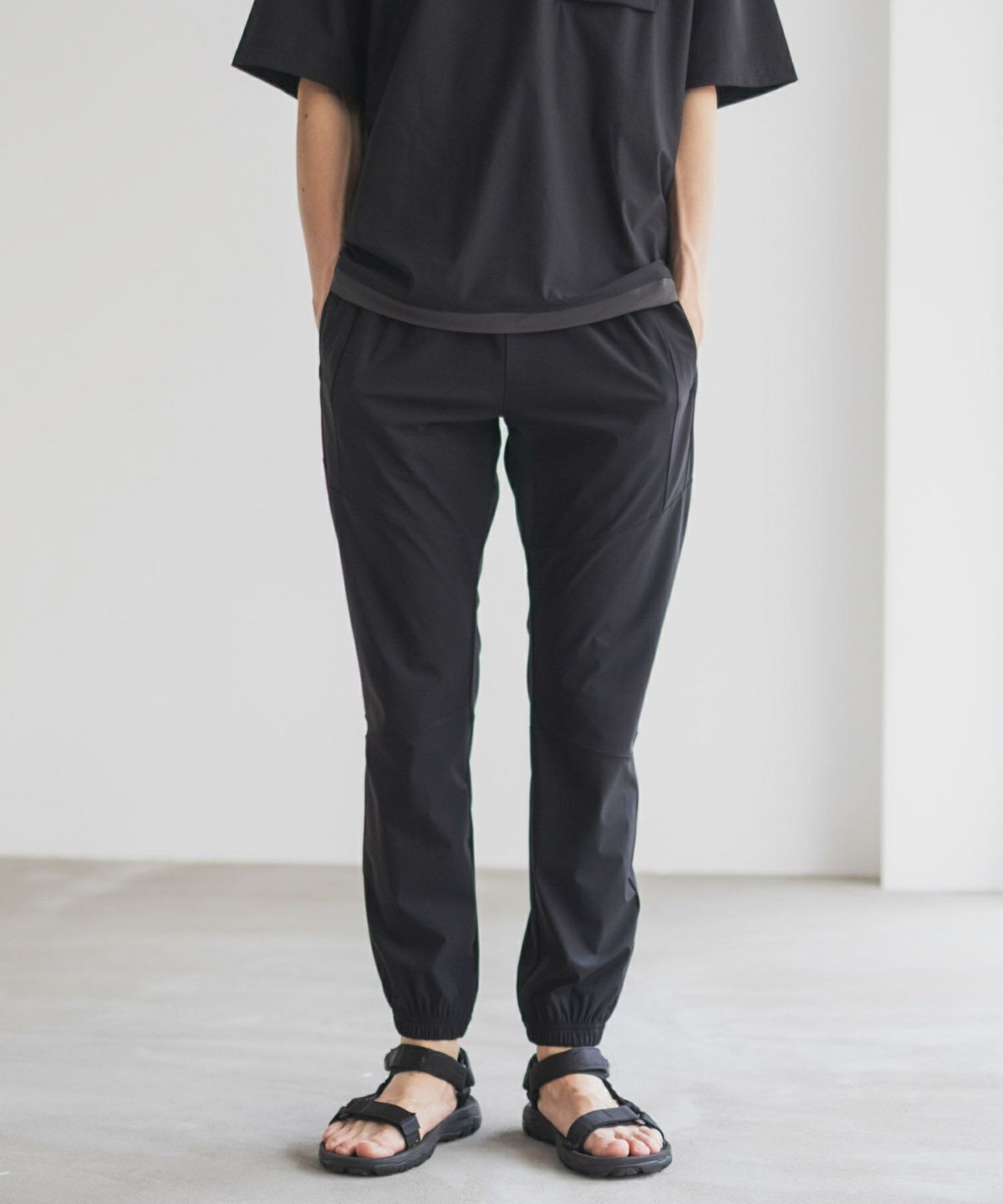 NAVY SARARI 極冷ジョガーパンツ メンズ