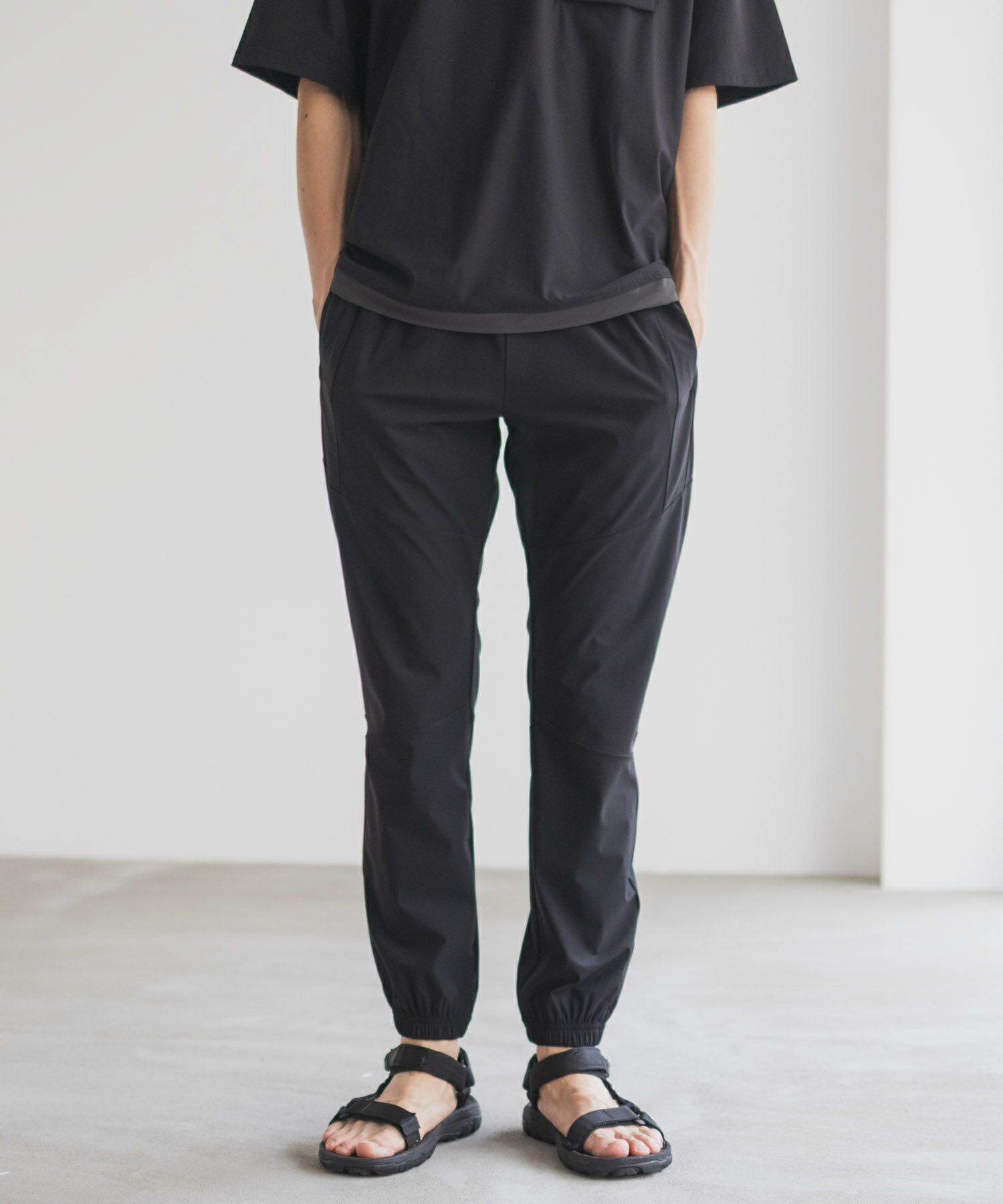 NAVY SARARI 極冷ジョガーパンツ メンズ