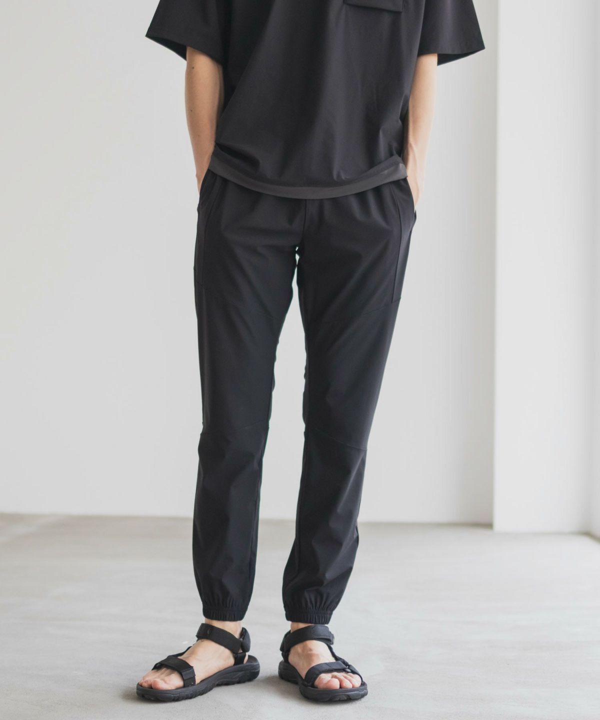 NAVY SARARI 極冷ジョガーパンツ メンズ