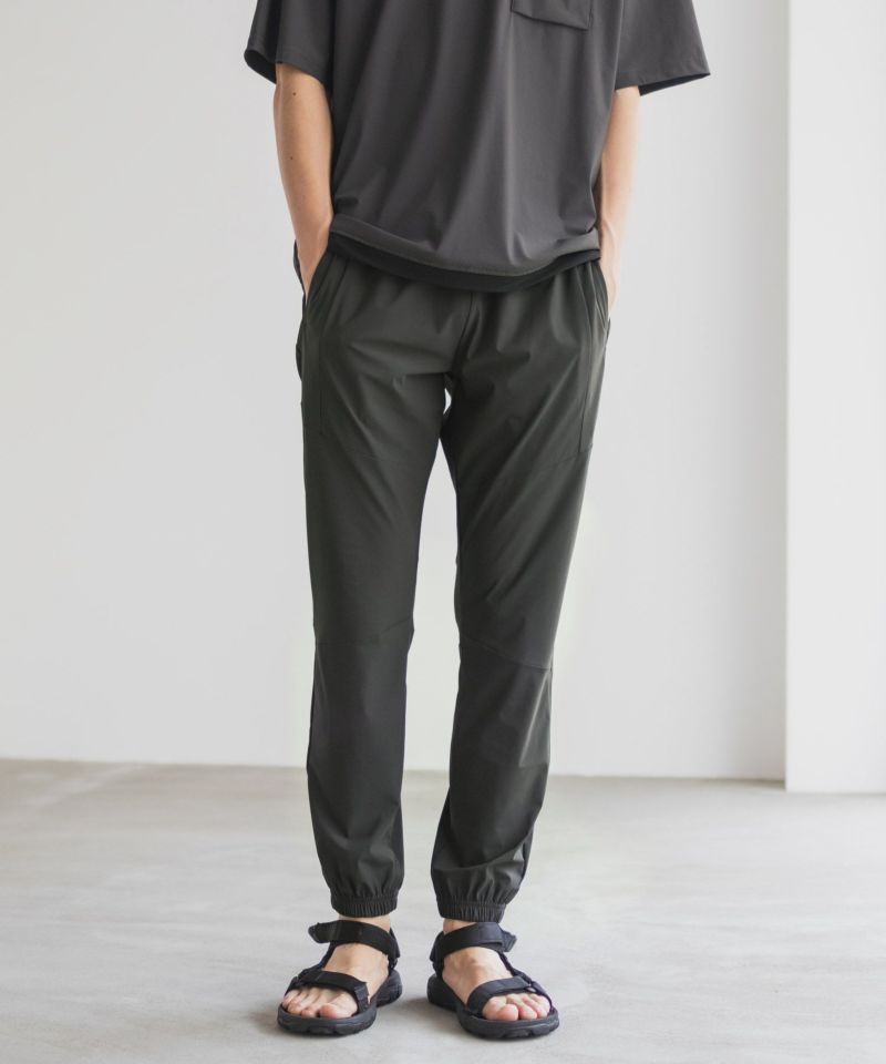 NAVY  SARARI 極冷ジョガーパンツ メンズ商品画像-12