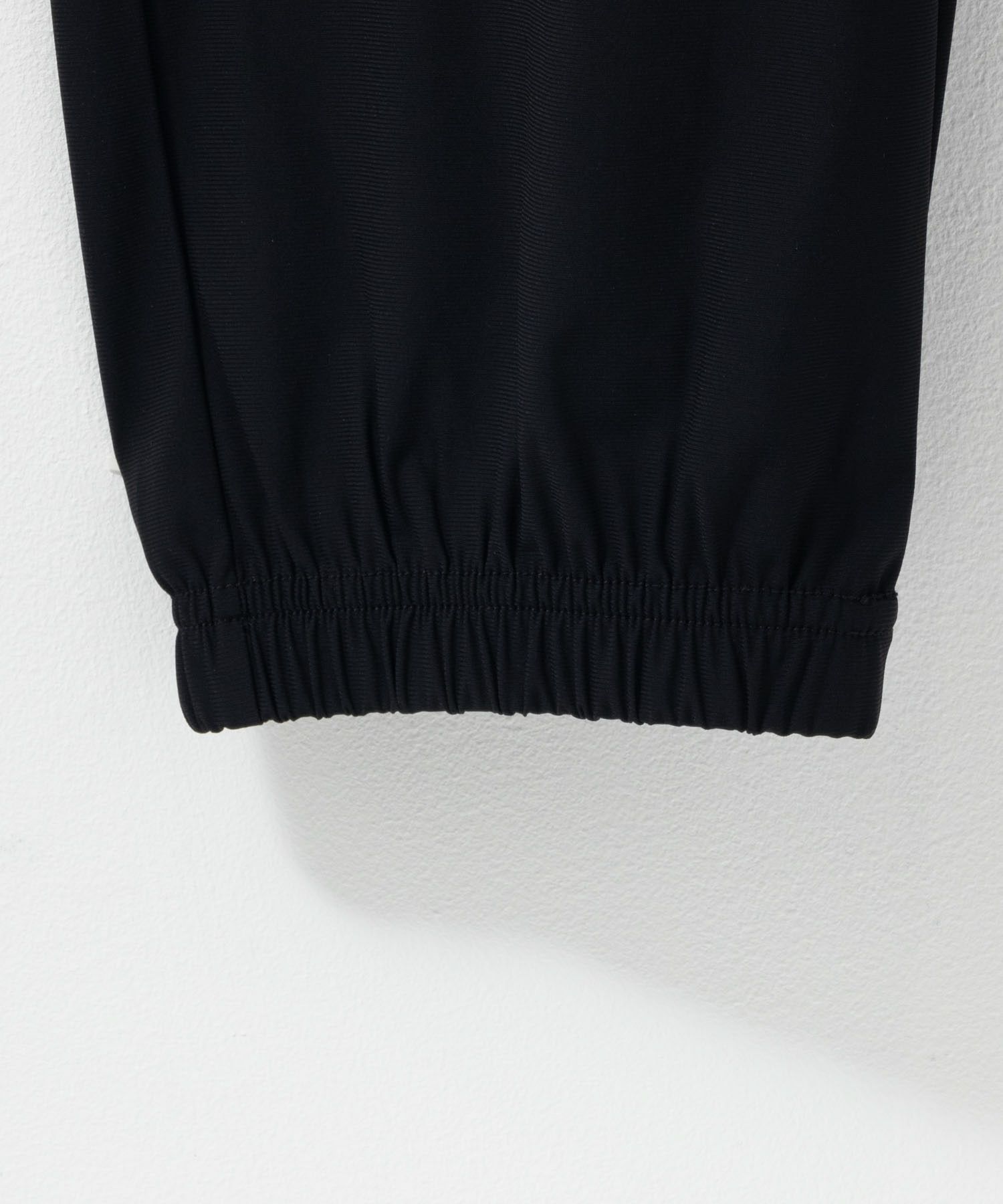 NAVY  SARARI 極冷ジョガーパンツ メンズ商品サムネイル-33