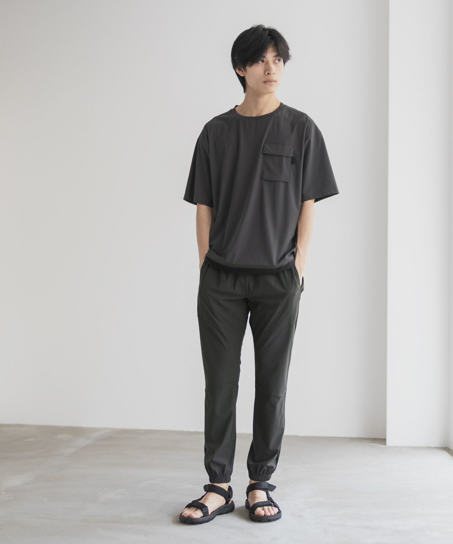 NAVY SARARI 極冷ジョガーパンツ メンズ