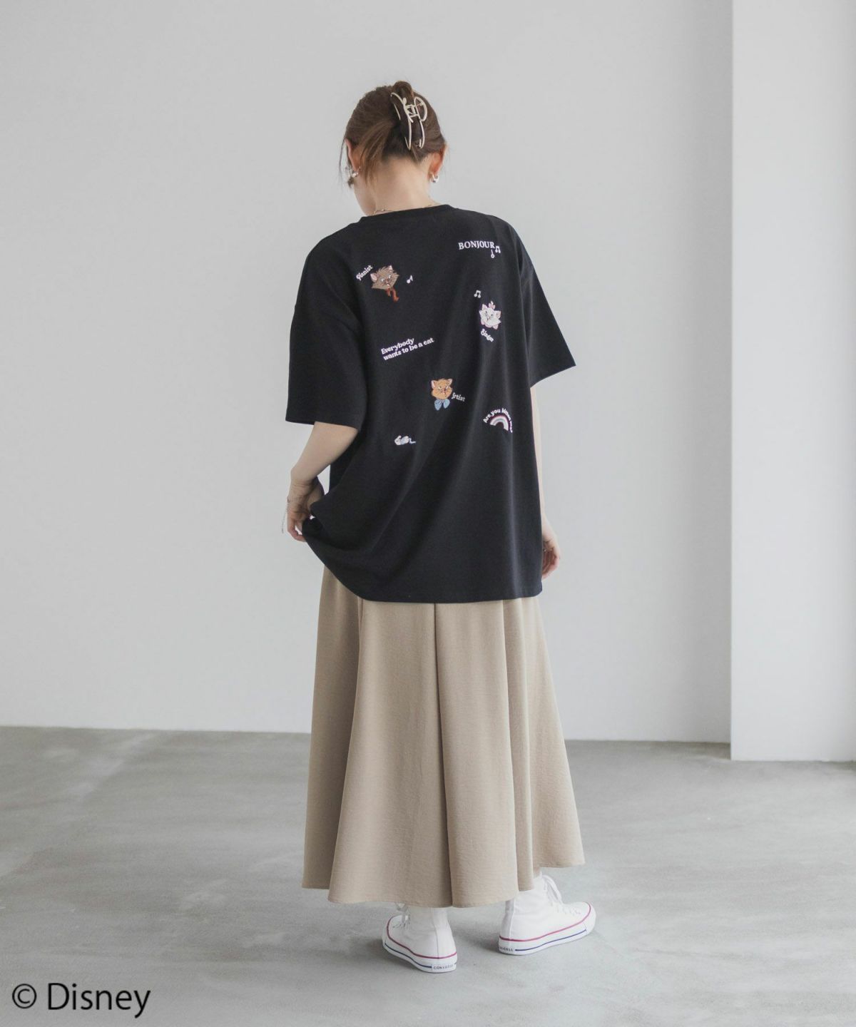 Disney マリー / ランダム刺繍Tシャツ レディース ネコポス 対応商品