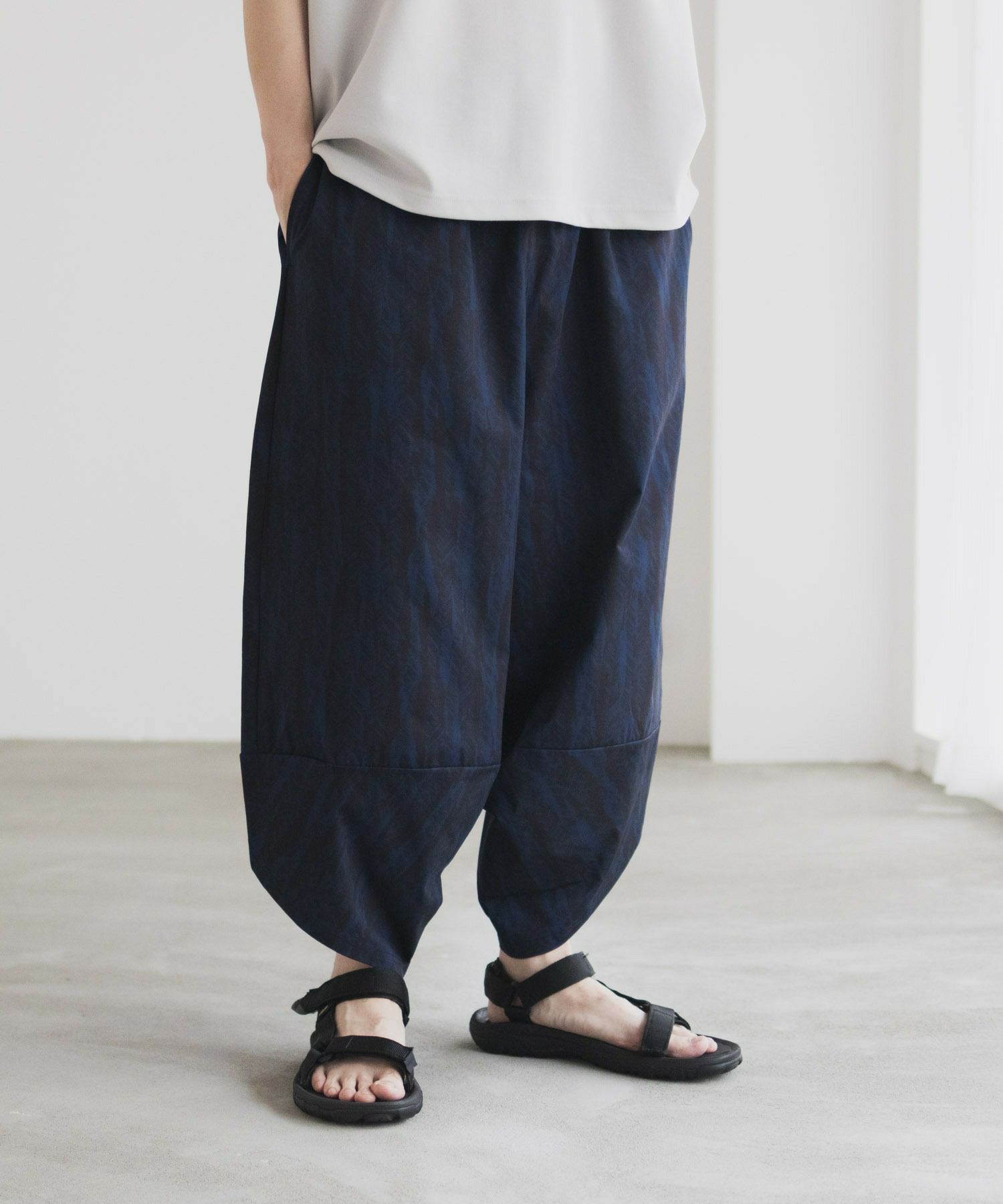 NAVY SARARI バルーンロングパンツ メンズ