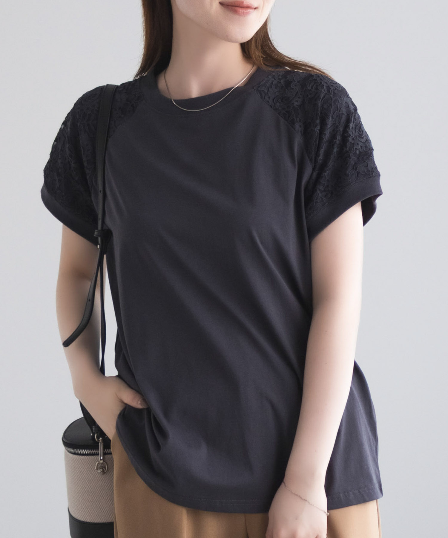 nAvy  ショルダーレースTシャツ レディース メール便 対応商品商品サムネイル-1