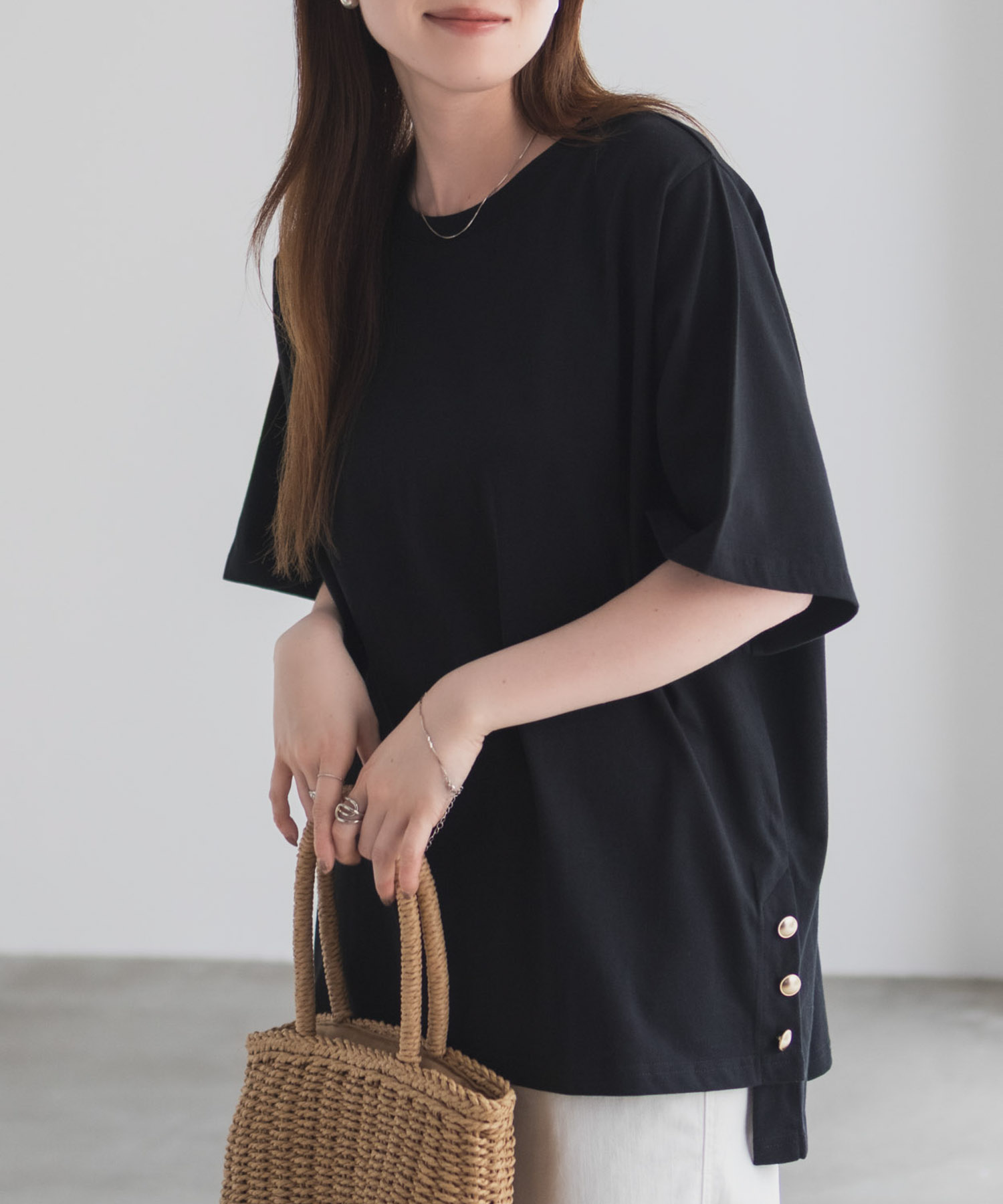 nAvy 裾ボタンオーバーTシャツ レディース メール便 対応商品商品画像-1