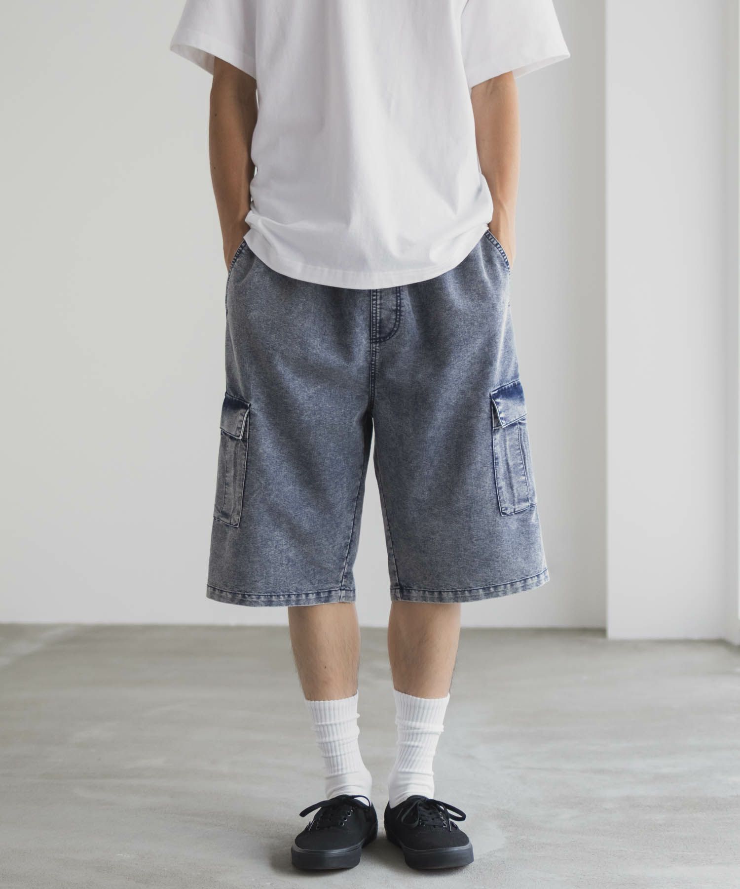 NAVY  デニムカーゴショートパンツ メンズ商品画像-2