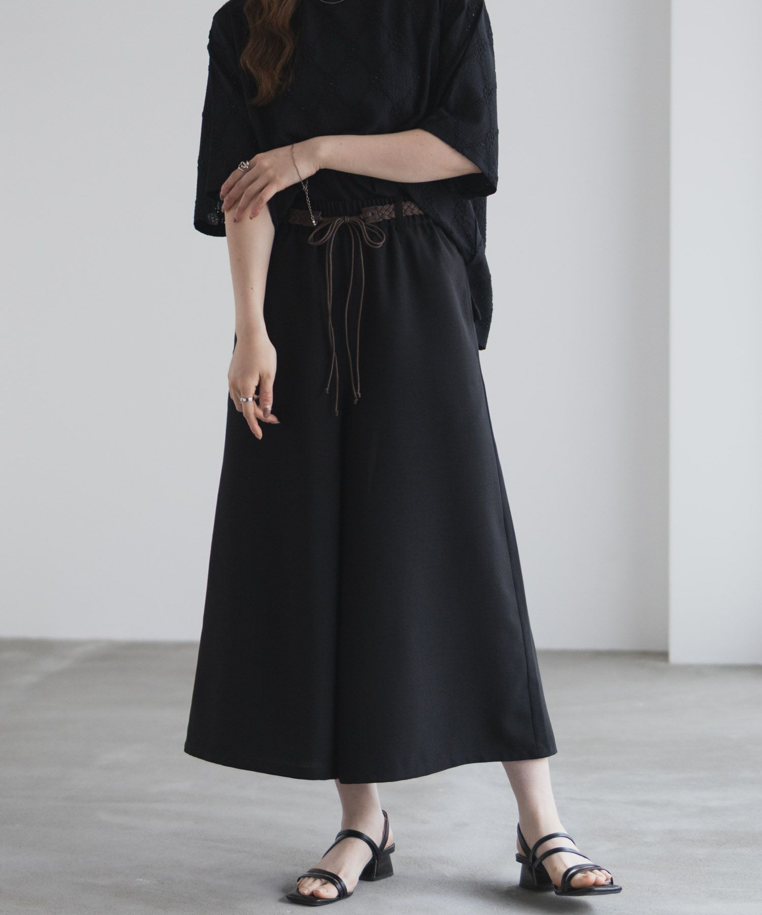 nAvy ベルト付きワイドクロップドパンツ レディース商品画像-6