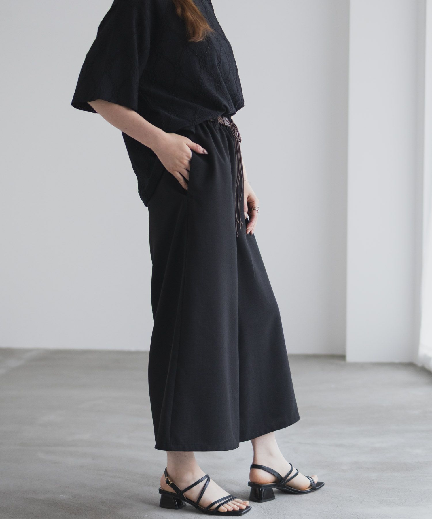 nAvy  ベルト付きワイドクロップドパンツ レディース商品画像-8