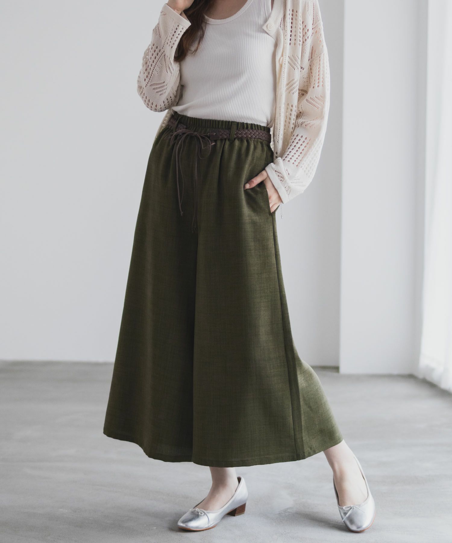 nAvy  ベルト付きワイドクロップドパンツ レディース商品画像-16