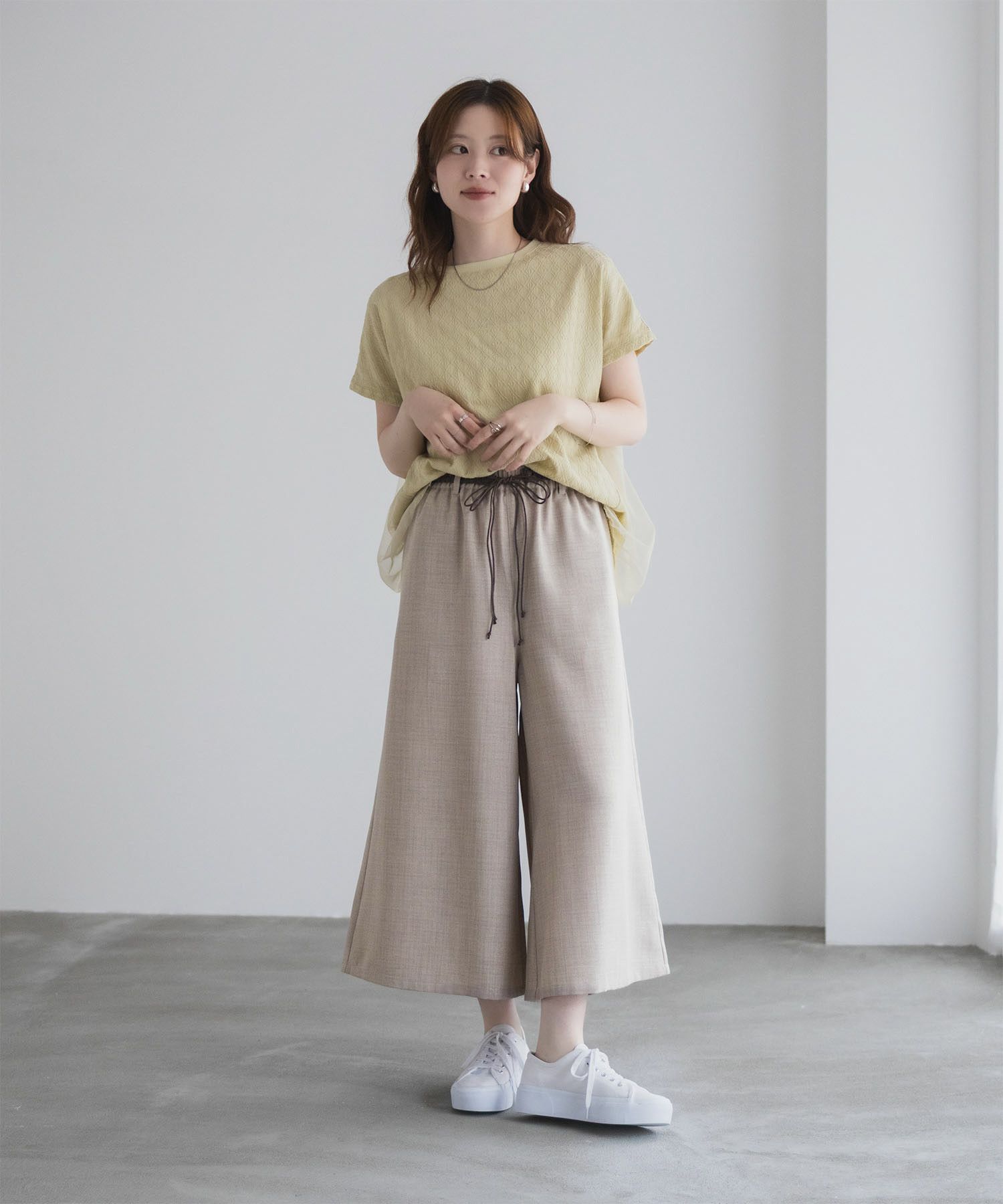 nAvy ベルト付きワイドクロップドパンツ レディース
