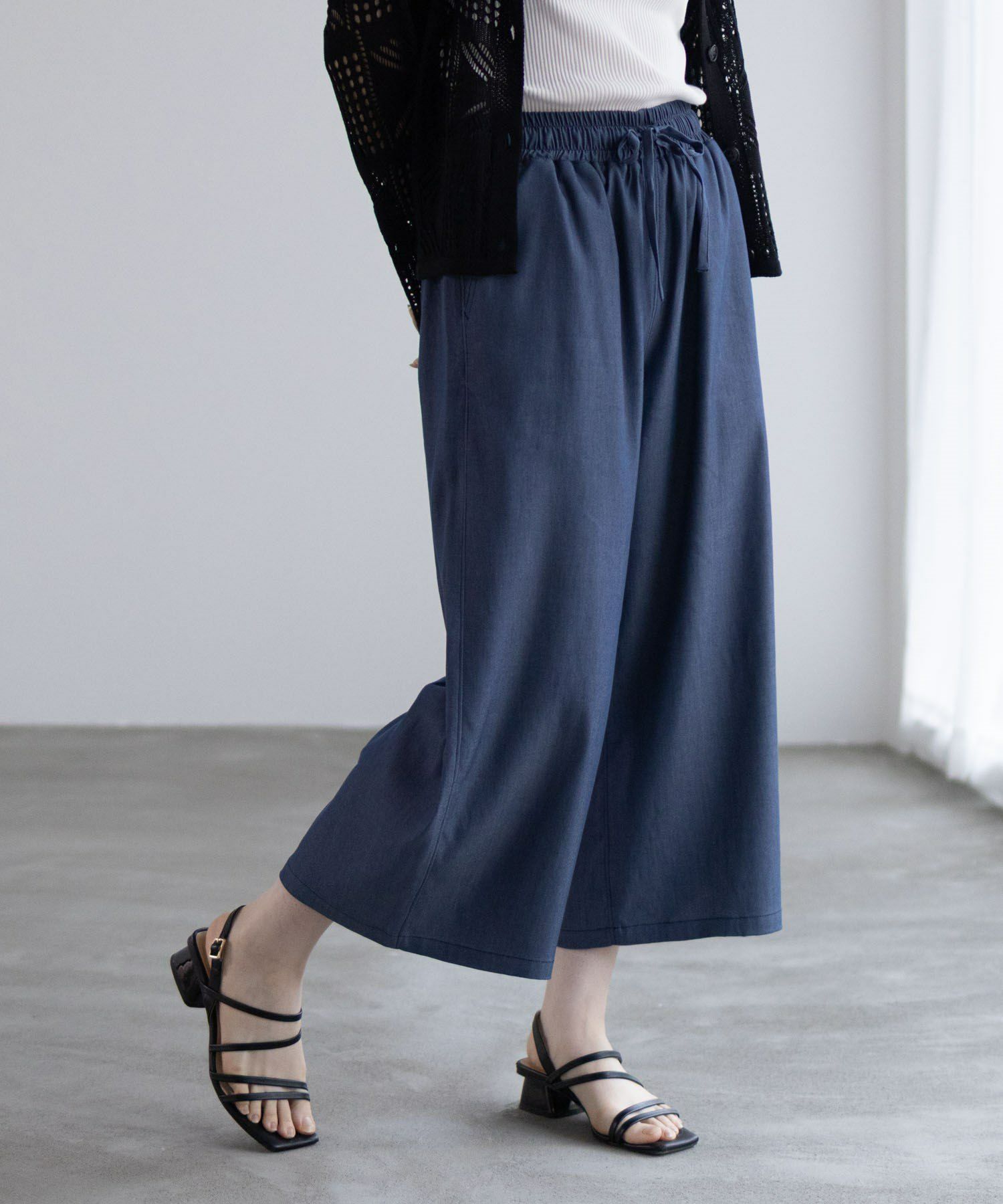 nAvy イージークロップドパンツ レディース