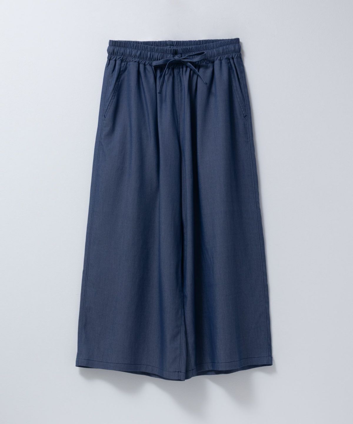 nAvy イージークロップドパンツ レディース