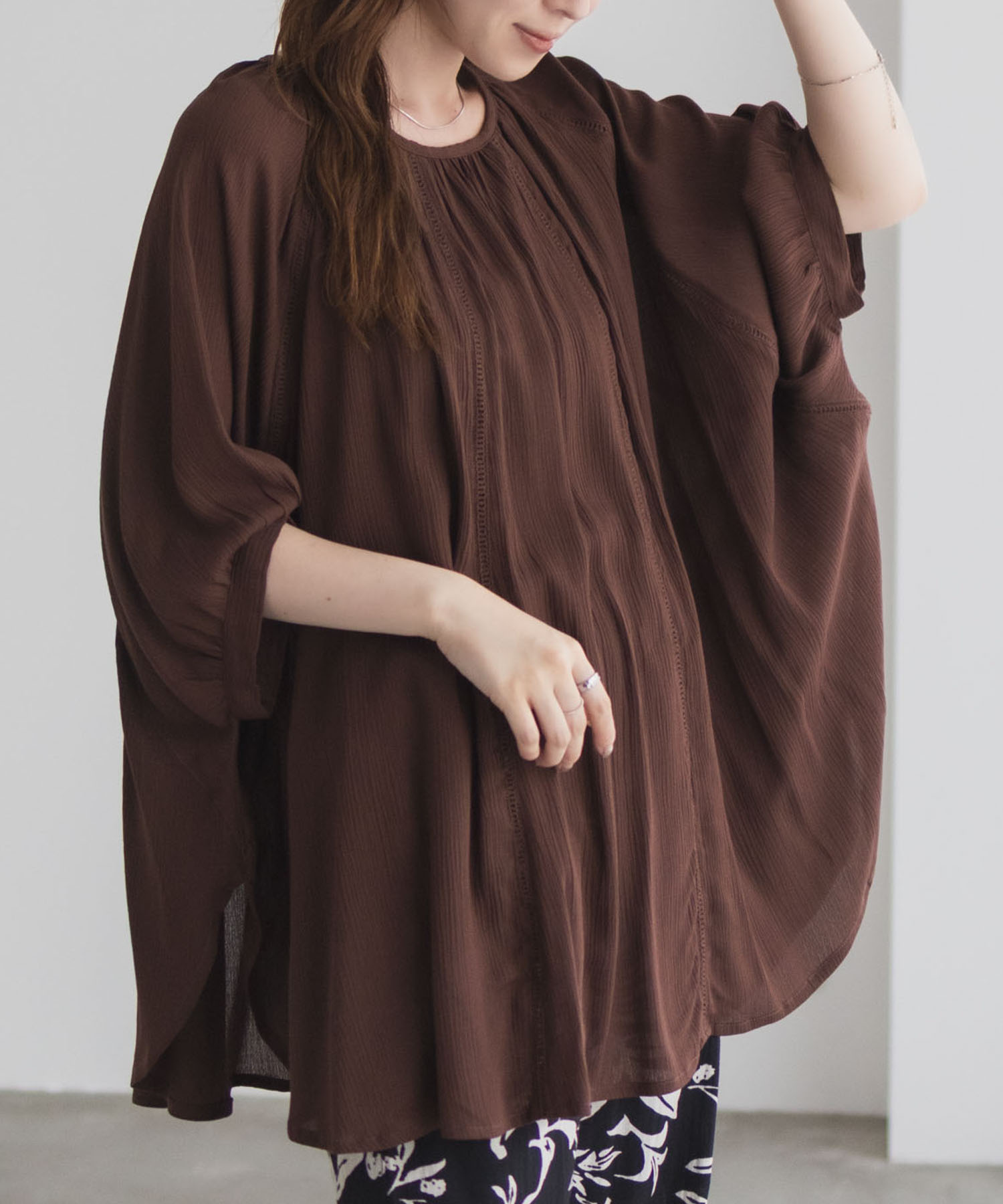 Howdy Marie  インドファブリック ハシゴレースドルマンプルオーバー レディース商品画像-3