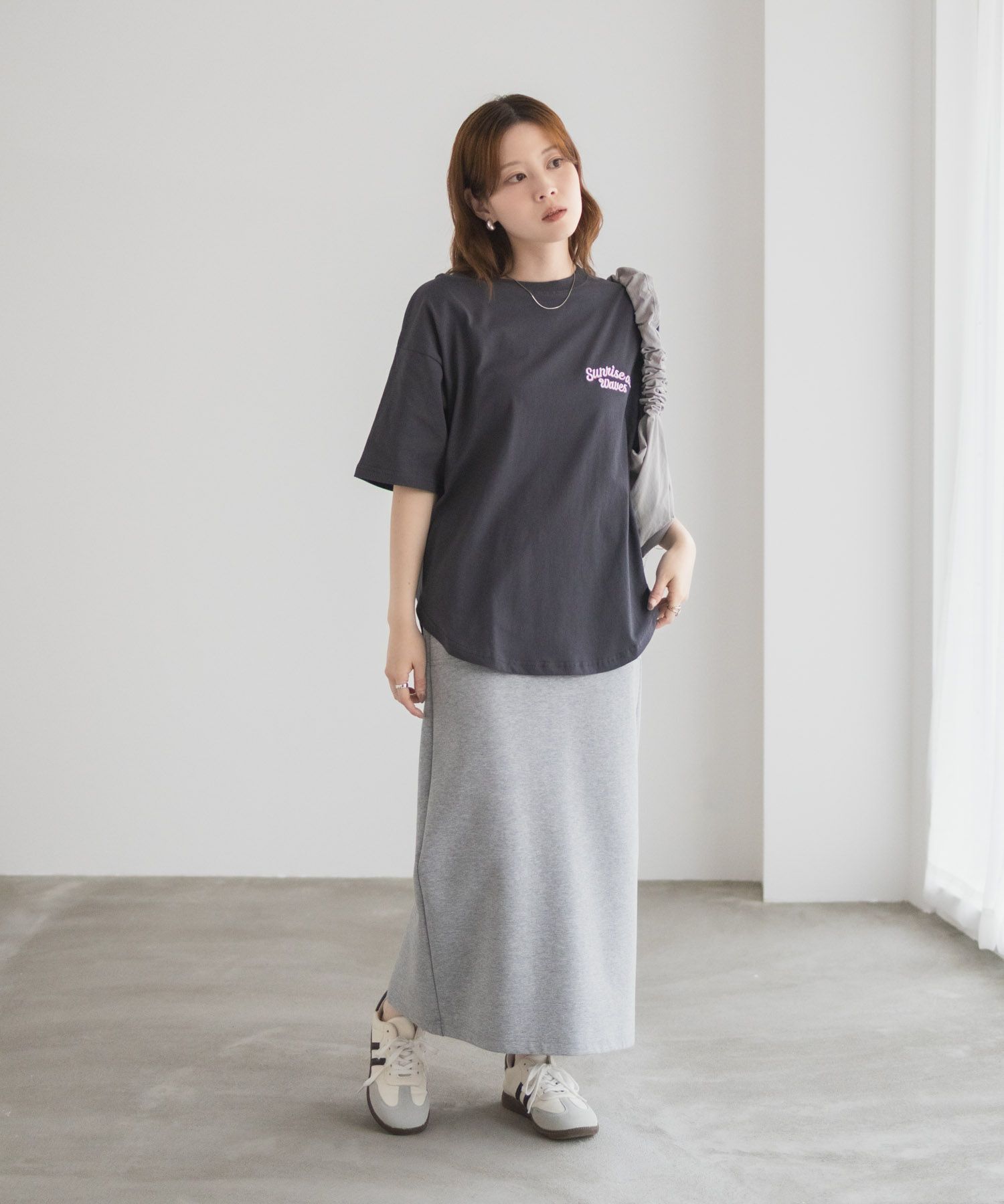UNDERWRAPS  刺繍ラウンドビッグシルエットTシャツ レディース メール便 対応商品商品画像-10