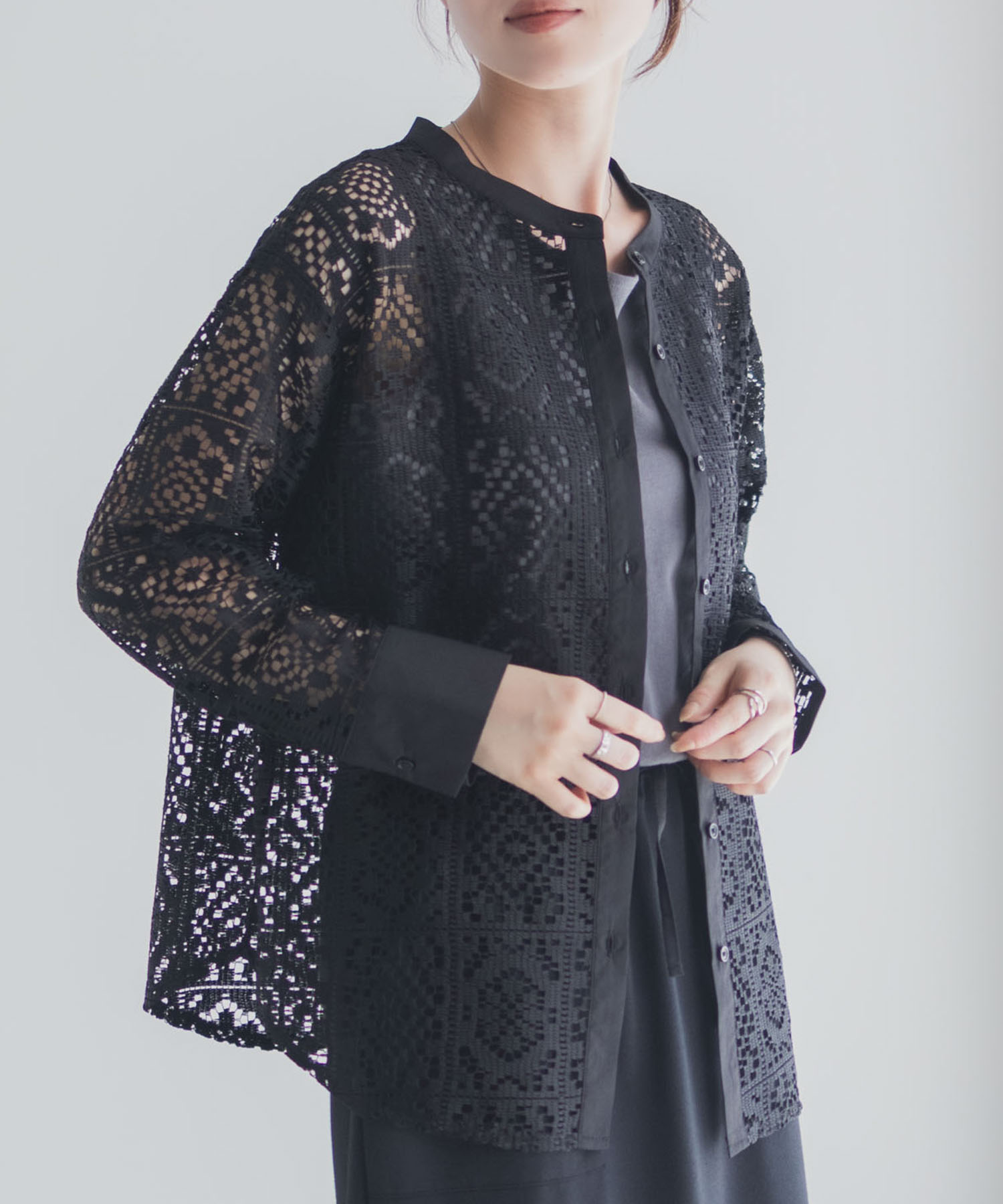 Idnes クロシェライクレース羽織ノーカラーシャツ レディース商品画像-3