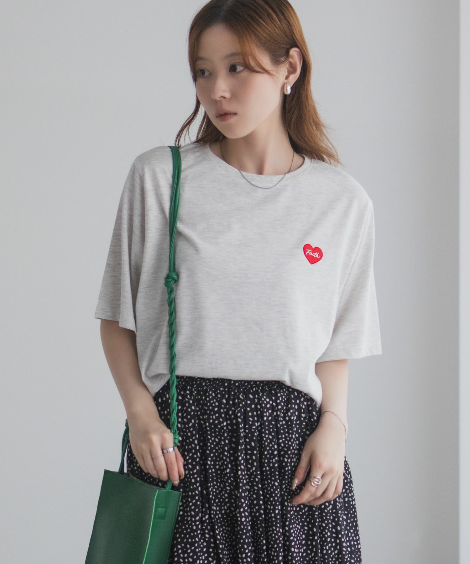 T-GRAPHICS ハート刺繍Tシャツ レディース ネコポス 対応商品