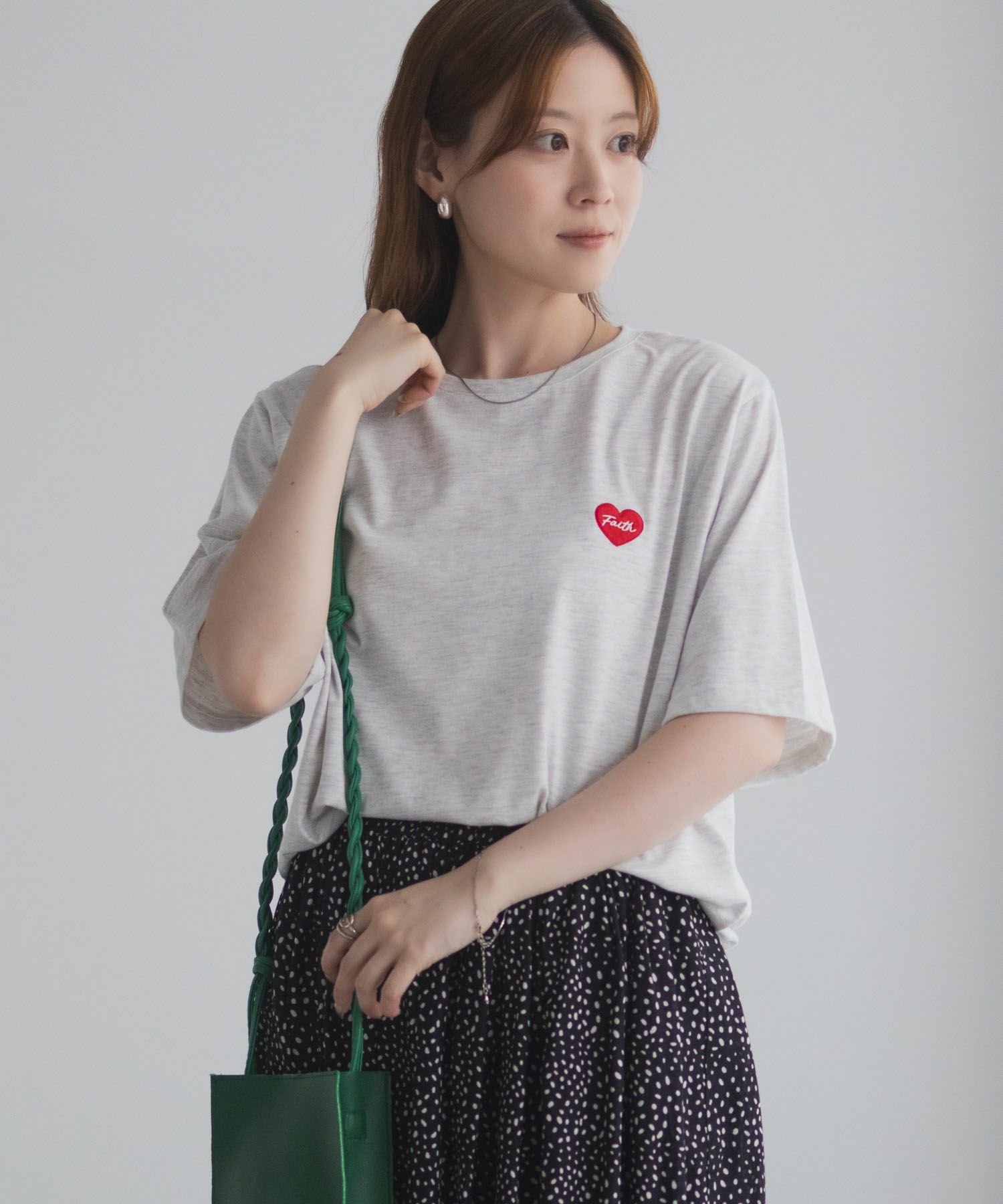 T-GRAPHICS ハート刺繍Tシャツ レディース ネコポス 対応商品