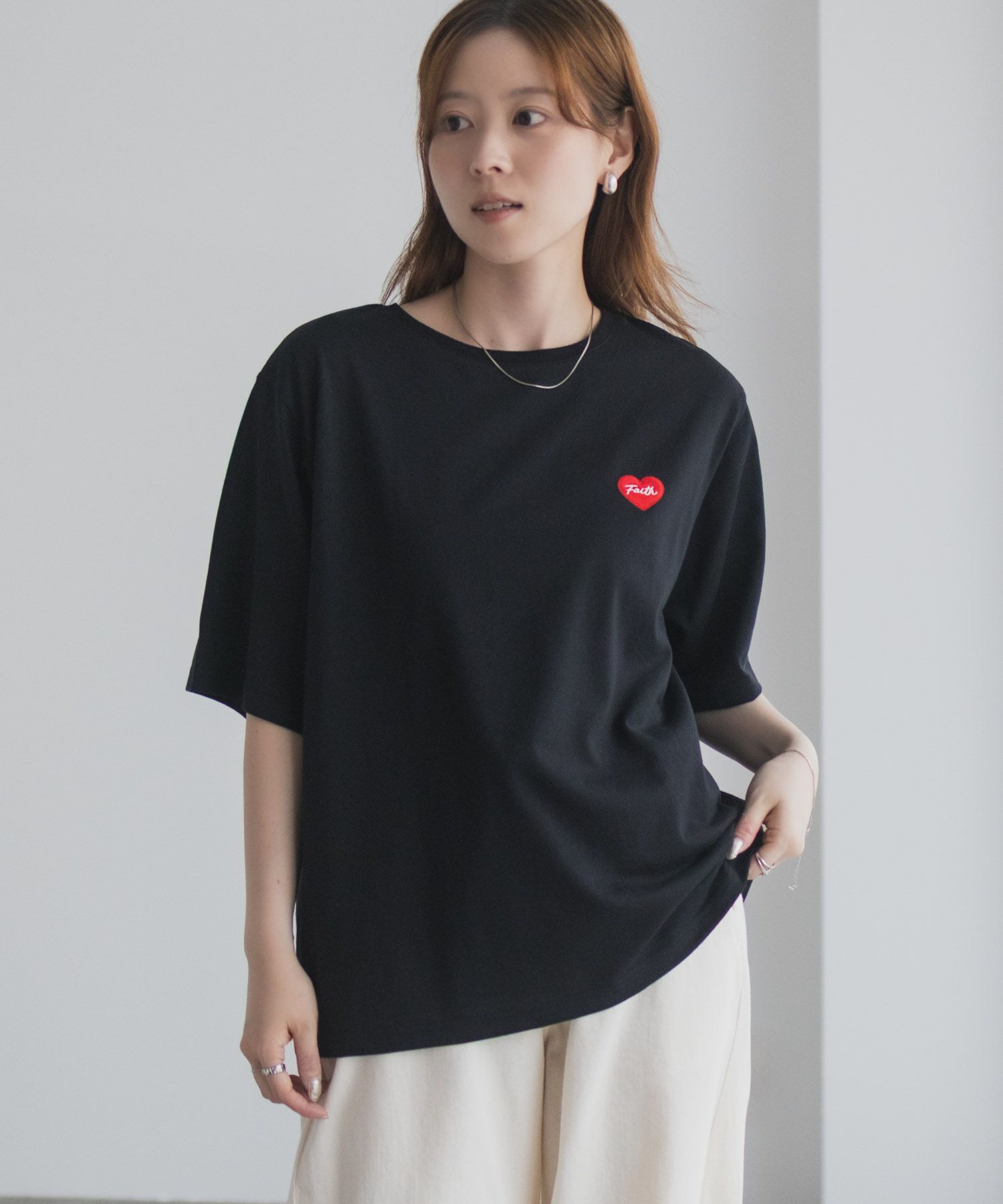 T-GRAPHICS  ハート刺繍Tシャツ レディース メール便 対応商品商品サムネイル-11