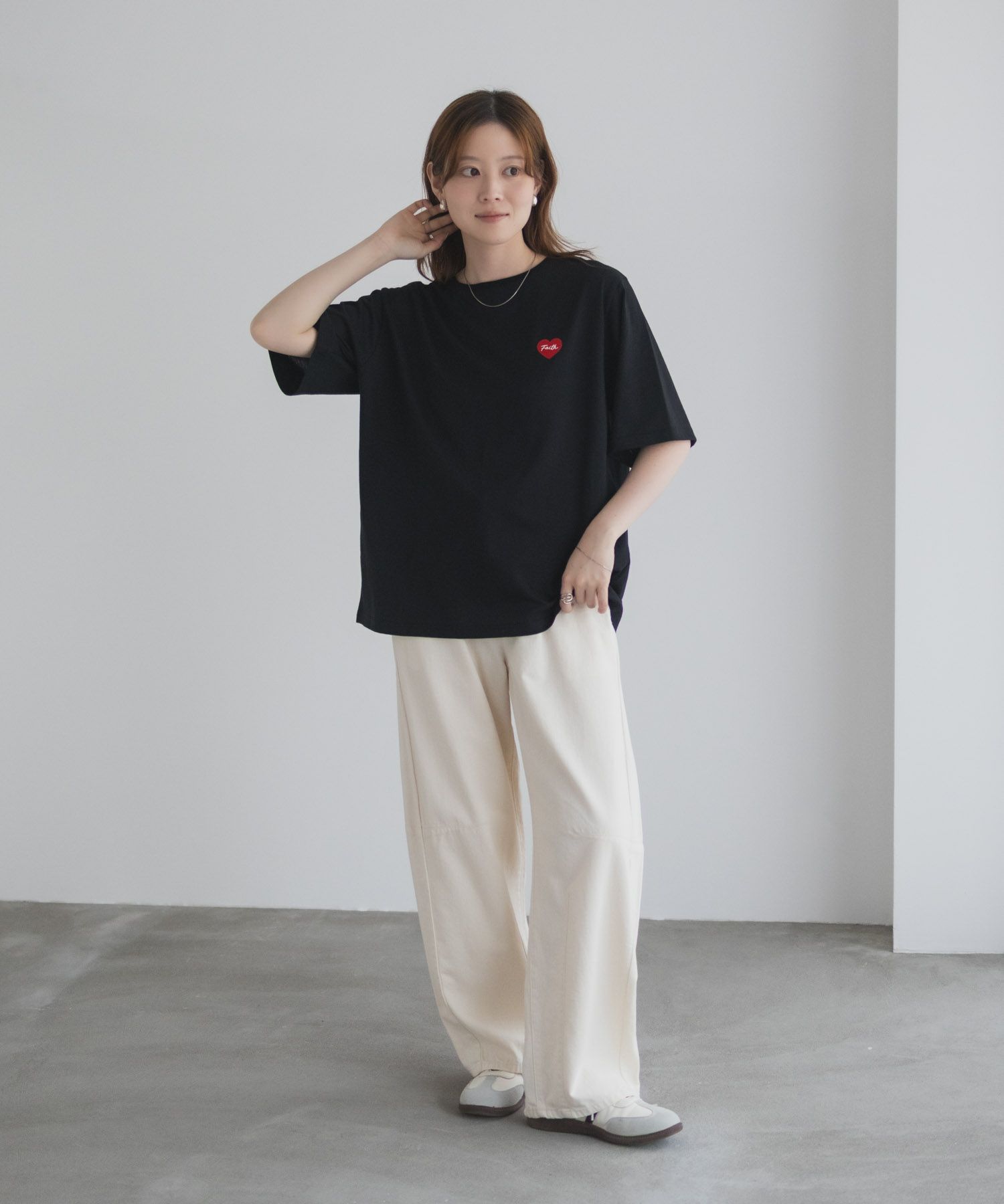 T-GRAPHICS ハート刺繍Tシャツ レディース ネコポス 対応商品