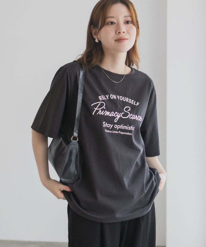 T-GRAPHICS メッセージ刺繍Tシャツ レディース