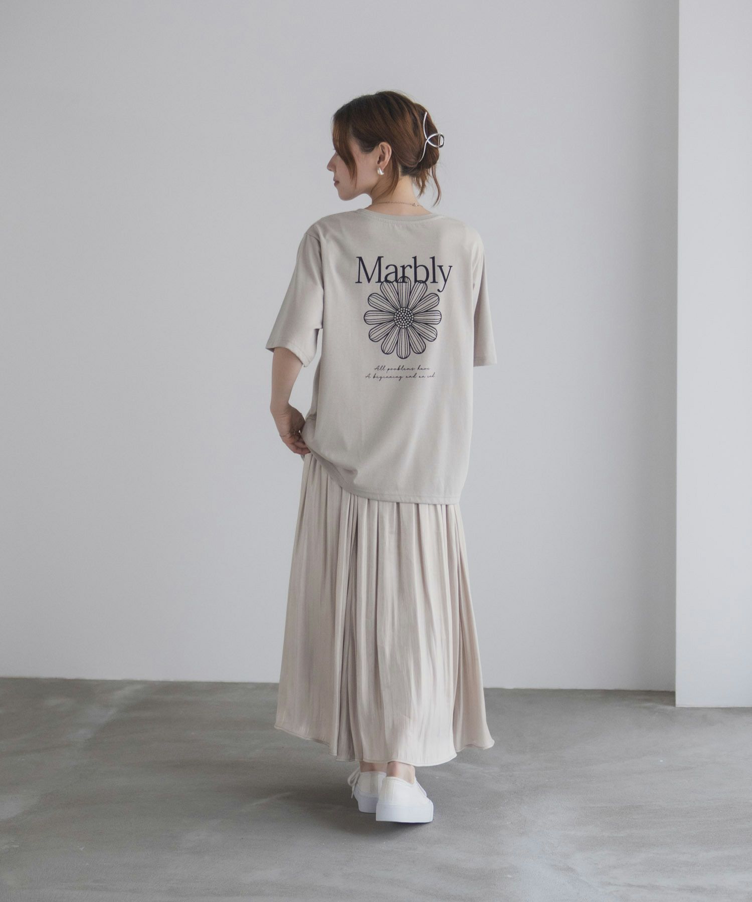 T-GRAPHICS フラワープリントTシャツ レディース ネコポス 対応商品