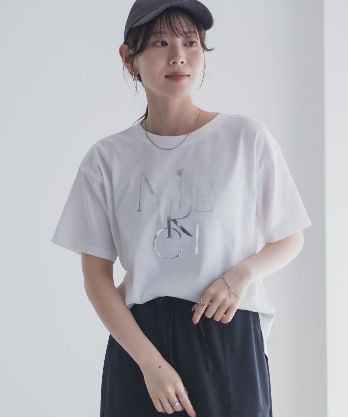 Idnes MERCI箔プリントTシャツ レディース ネコポス 対応商品
