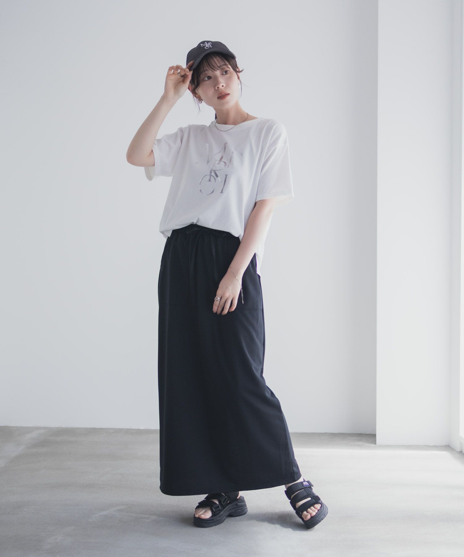 Idnes MERCI箔プリントTシャツ レディース メール便 対応商品商品画像-30