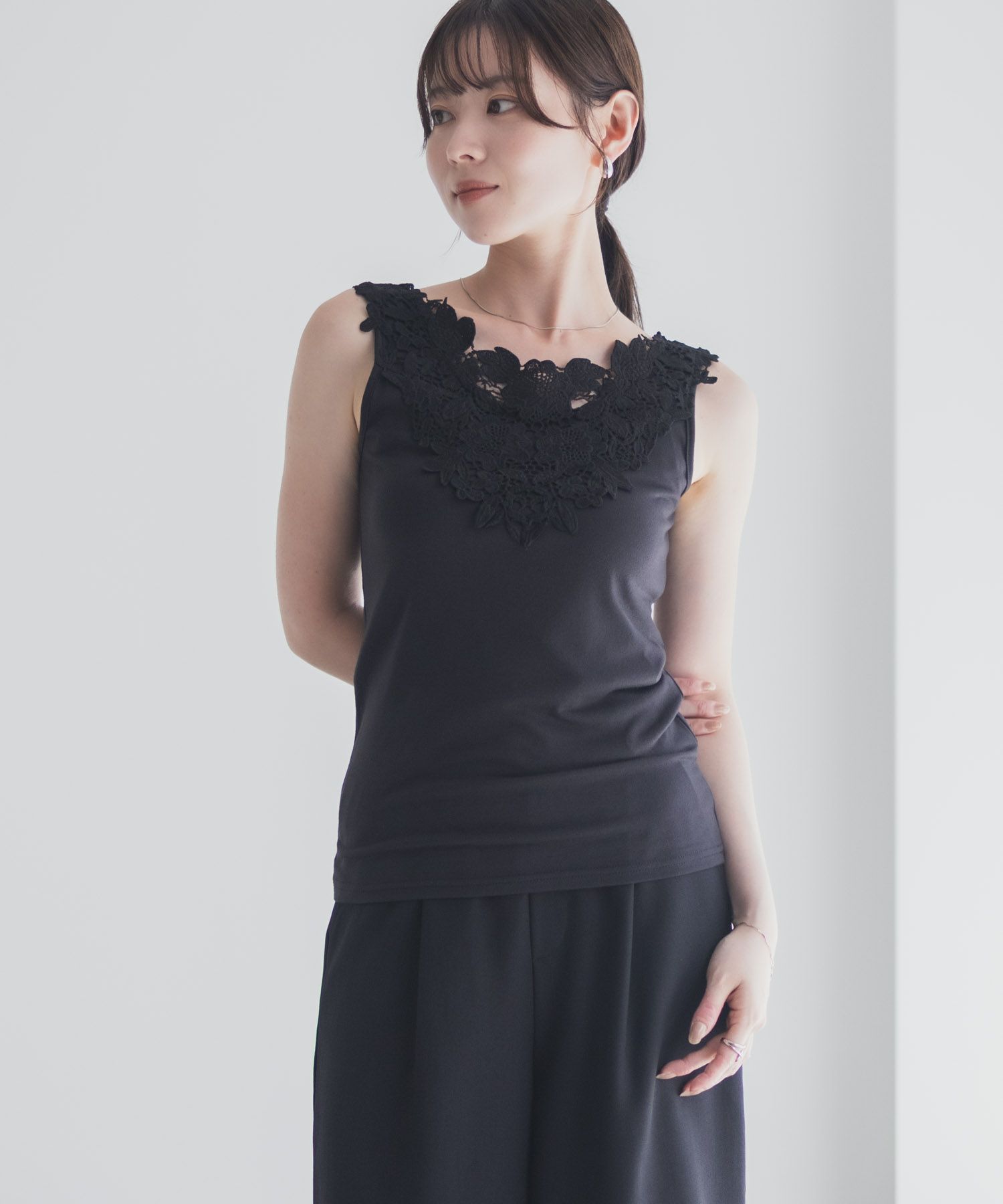 Idnes モチーフレースタンクトップB柄 レディース メール便 対応商品商品サムネイル-5