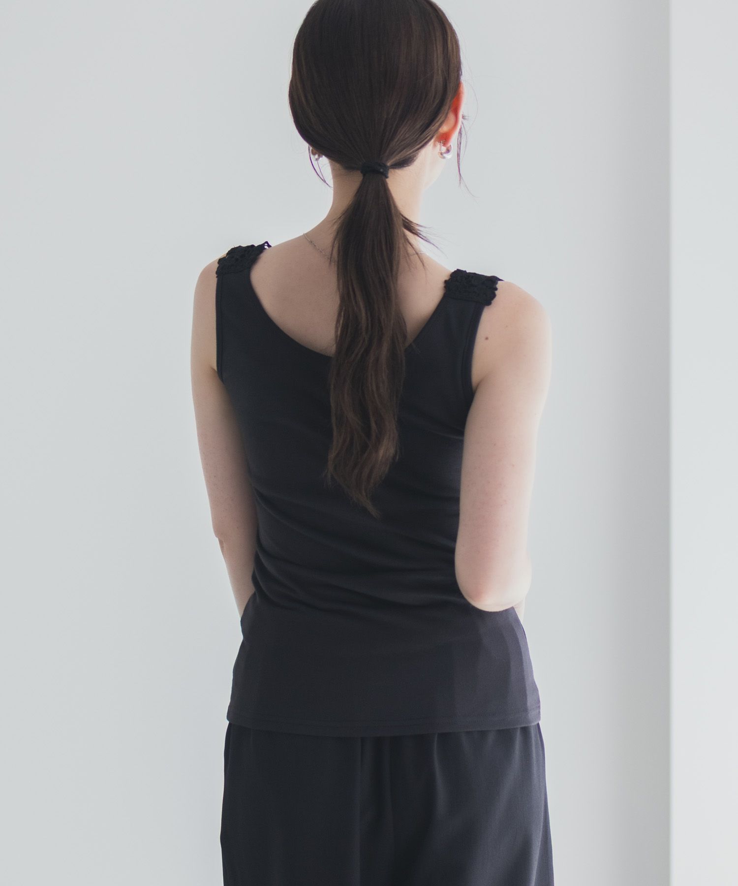 Idnes モチーフレースタンクトップB柄 レディース メール便 対応商品商品サムネイル-10