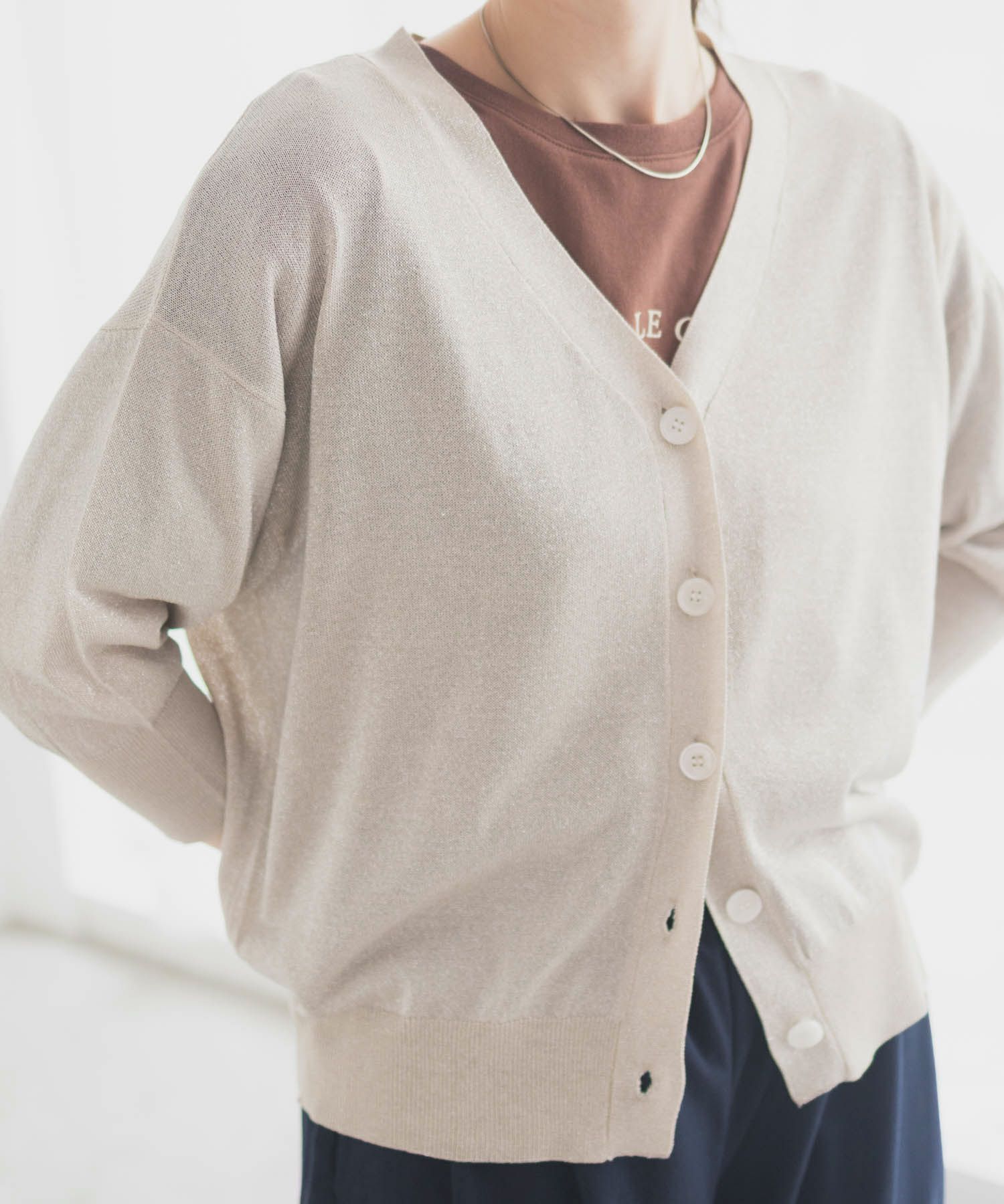 [さらに50%OFF]Idnes ラメVネックカーディガン レディース商品画像-14