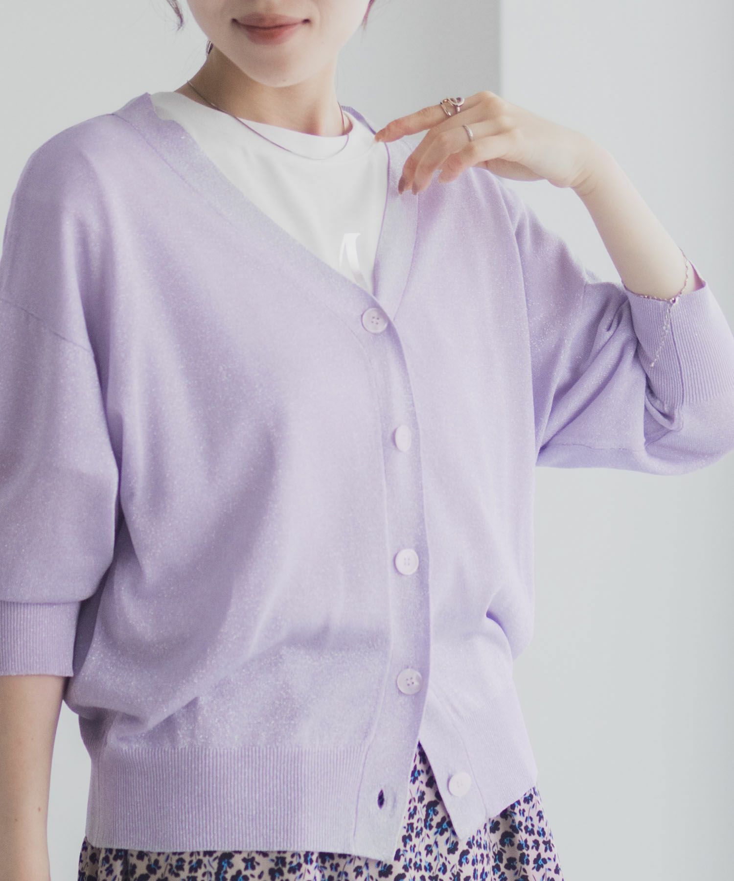 [さらに50%OFF]Idnes ラメVネックカーディガン レディース商品サムネイル-18