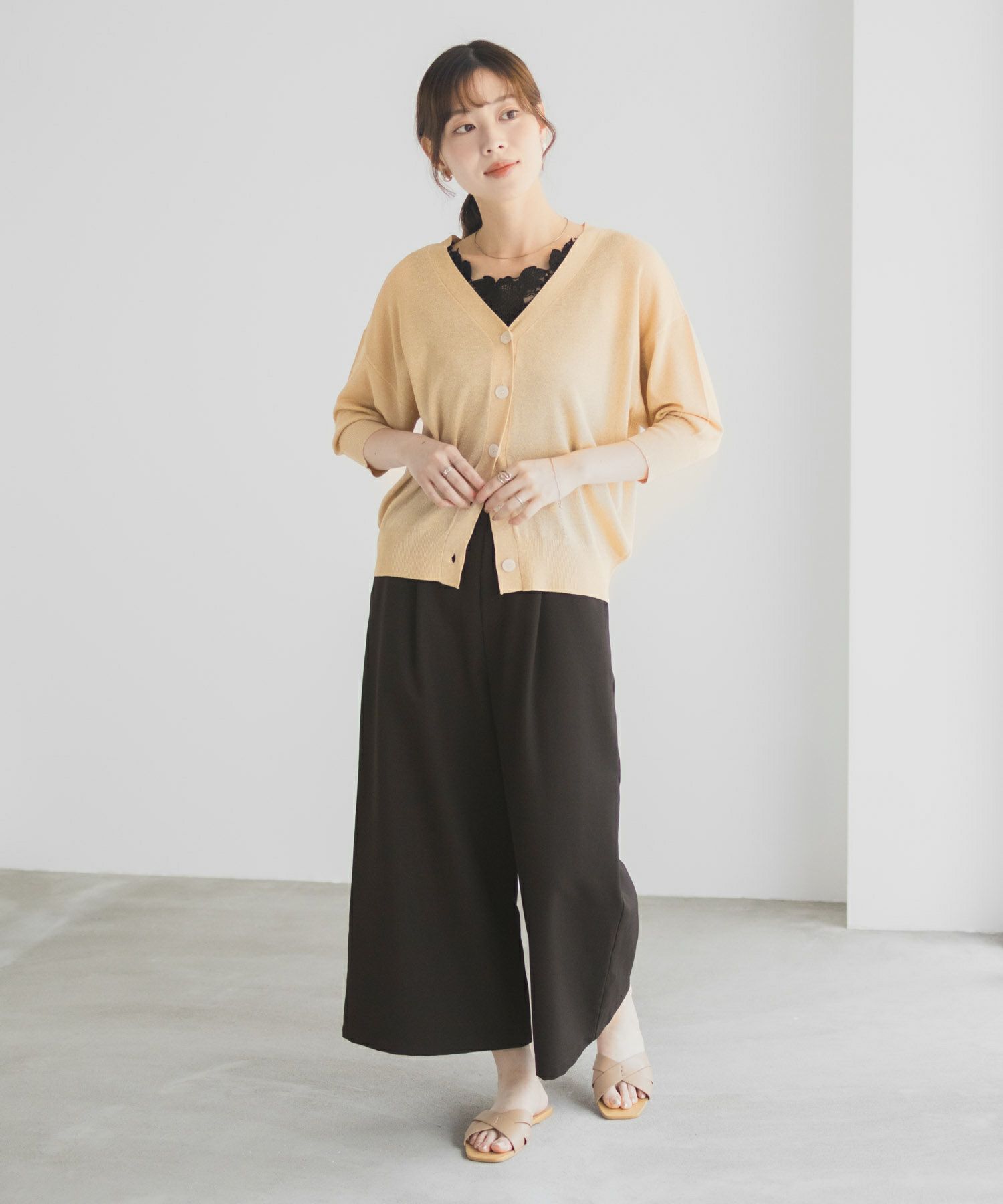 [さらに50%OFF]Idnes ラメVネックカーディガン レディース商品サムネイル-28