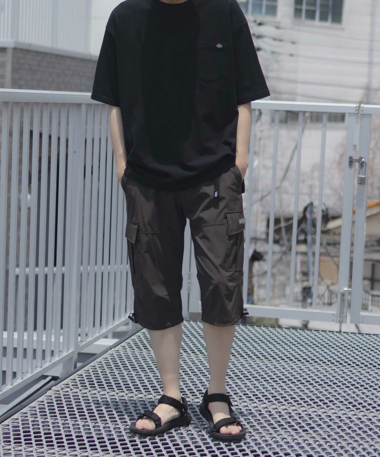OUTDOOR PRODUCTS ポリリップストレッチカーゴクロップドパンツ メンズ