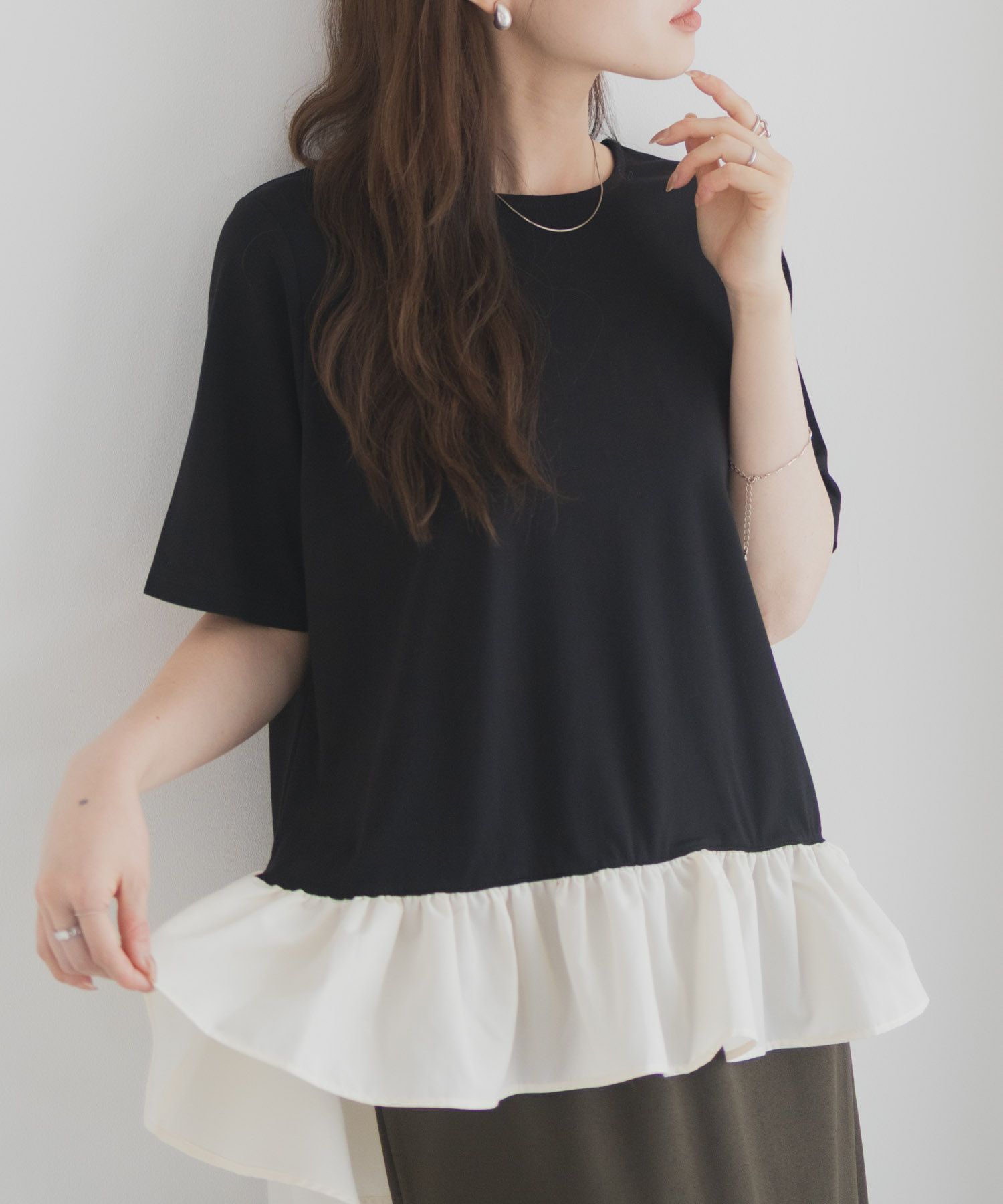 milli de l'air ポンチ素材 ヘム切替ペプラムトップス レディース メール便 対応商品商品サムネイル-1