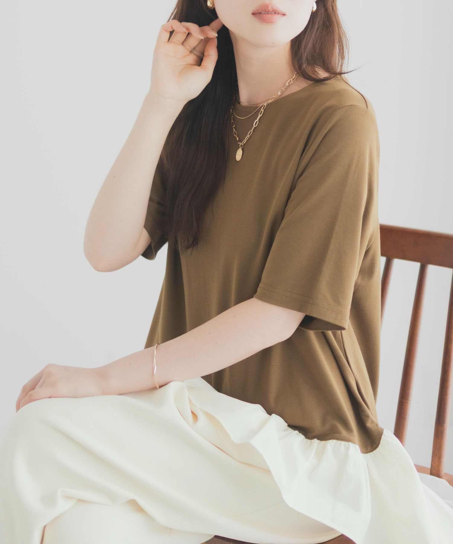 milli de l'air ポンチ素材 ヘム切替ペプラムトップス レディース メール便 対応商品商品サムネイル-2