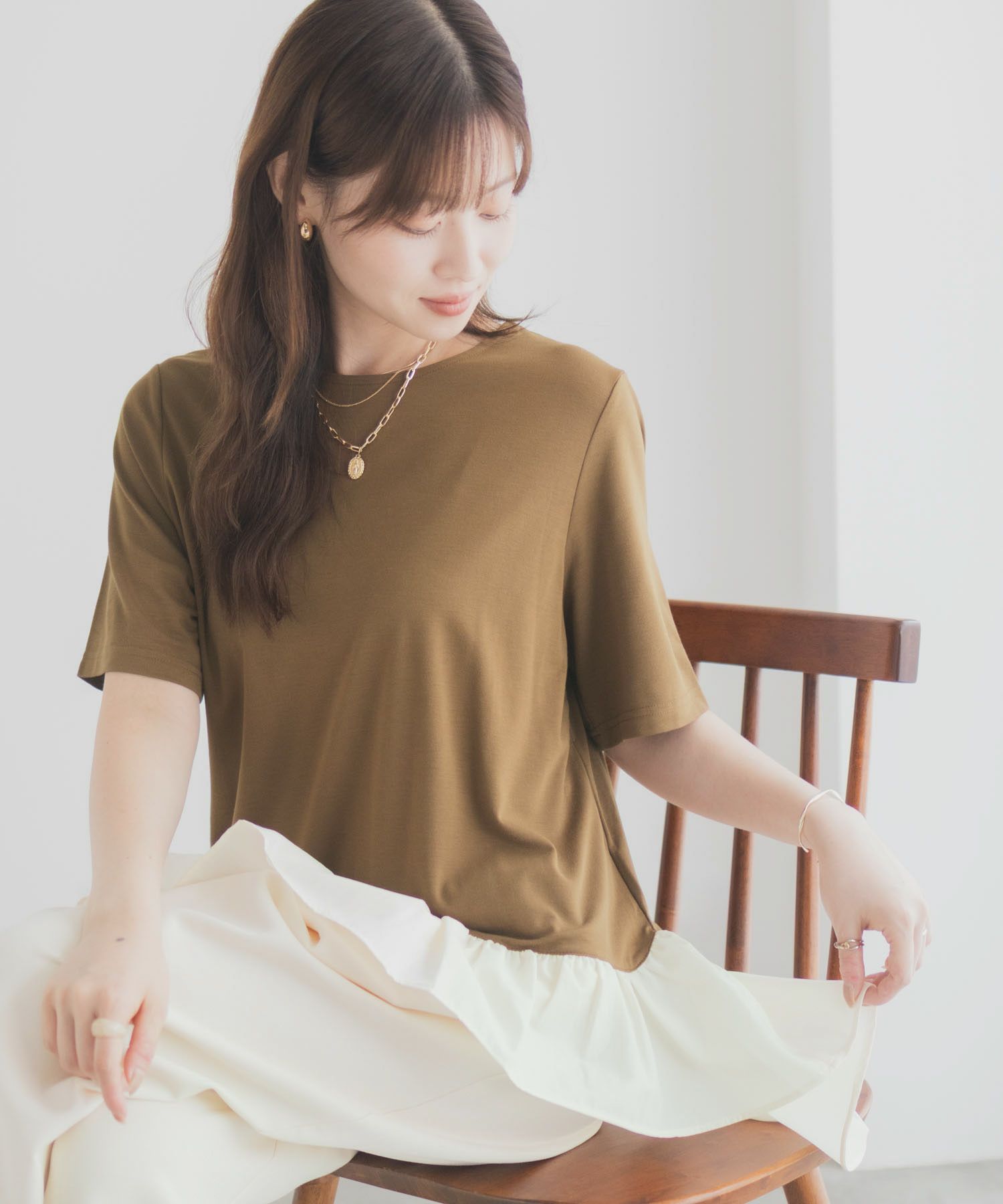 milli de l'air ポンチ素材 ヘム切替ペプラムトップス レディース ネコポス 対応商品