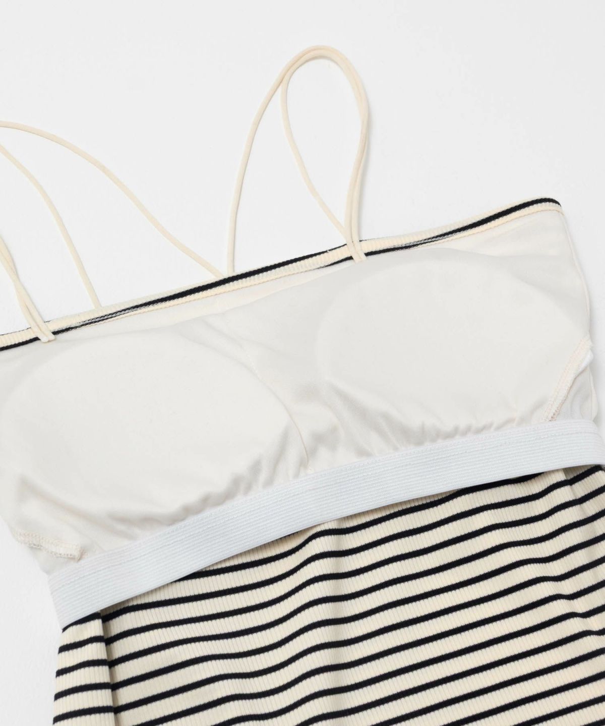 milli de l'air バックストラップカップ付きキャミソール レディース